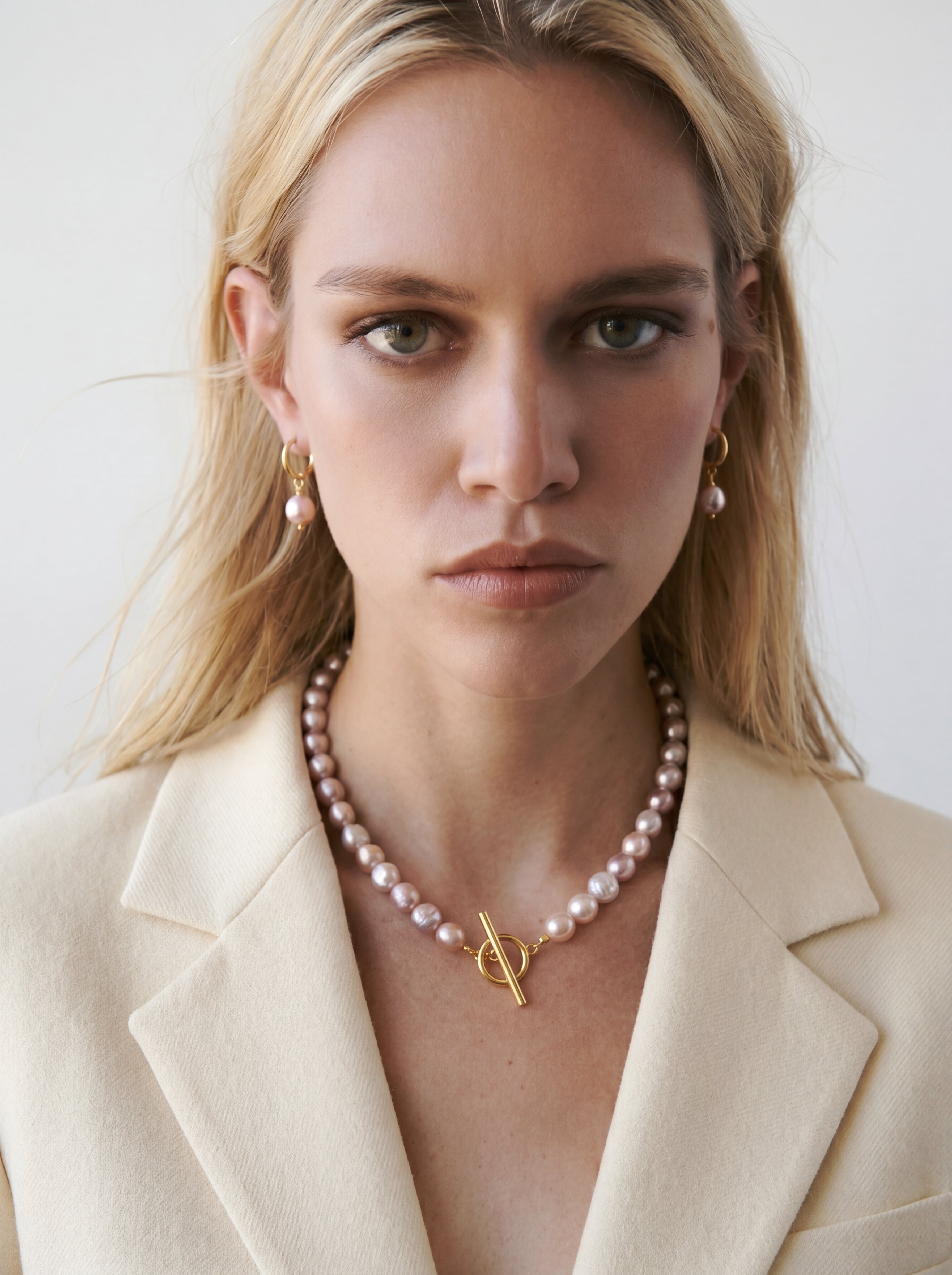 CELINE ASIMETRIK ROSE INCI KOLYE