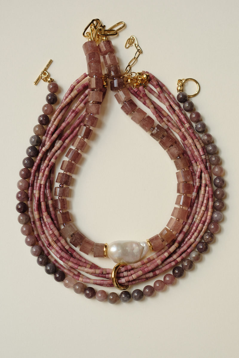 MATIERE ROUGE CORAL NECKLACE