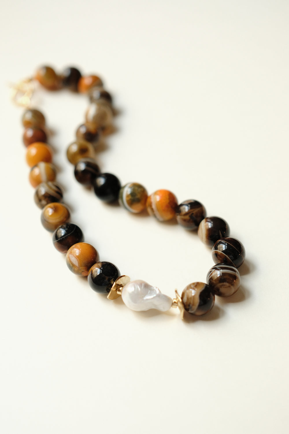 MATIERE ROUGE CORAL NECKLACE