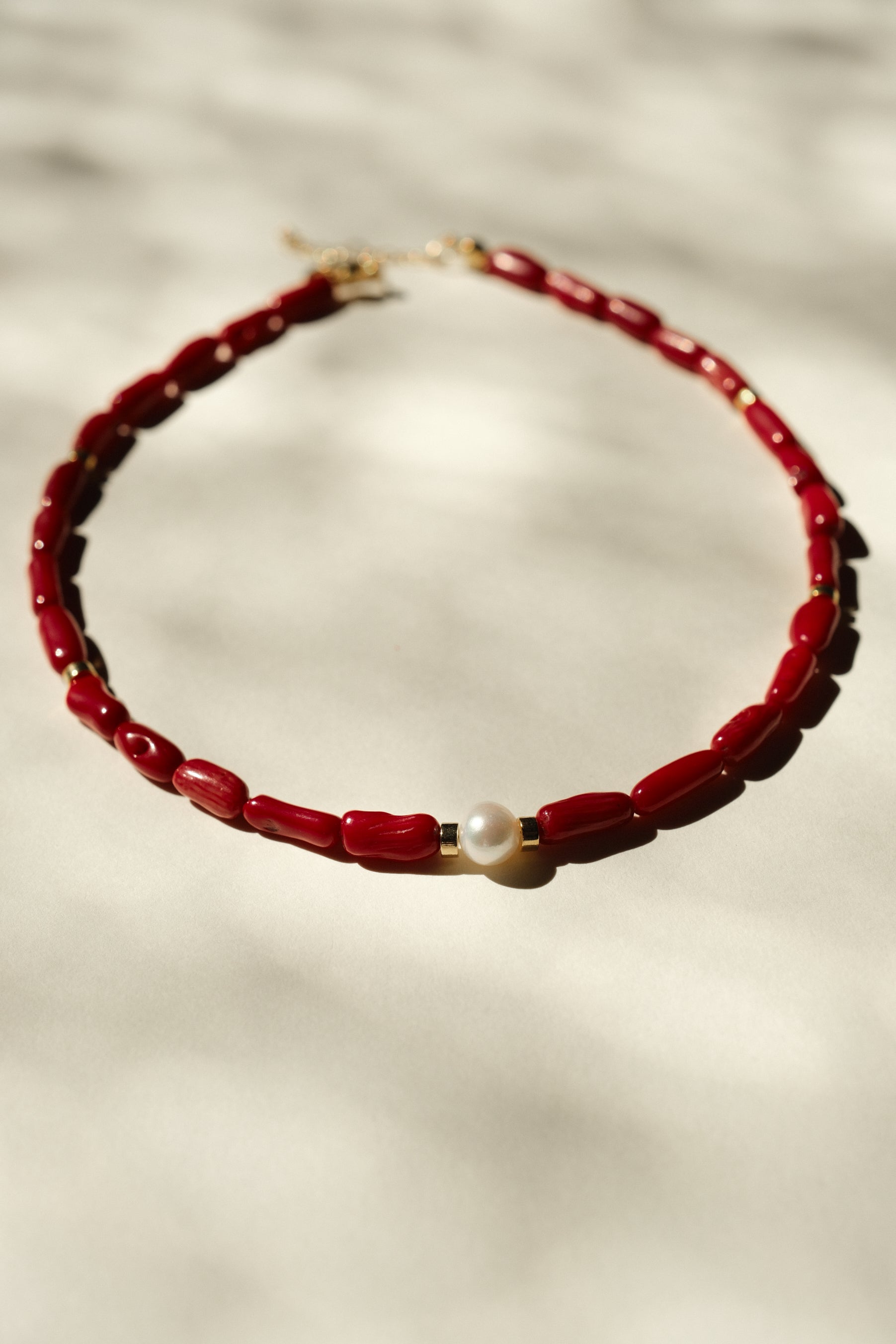 MATIERE ROUGE CORAL NECKLACE