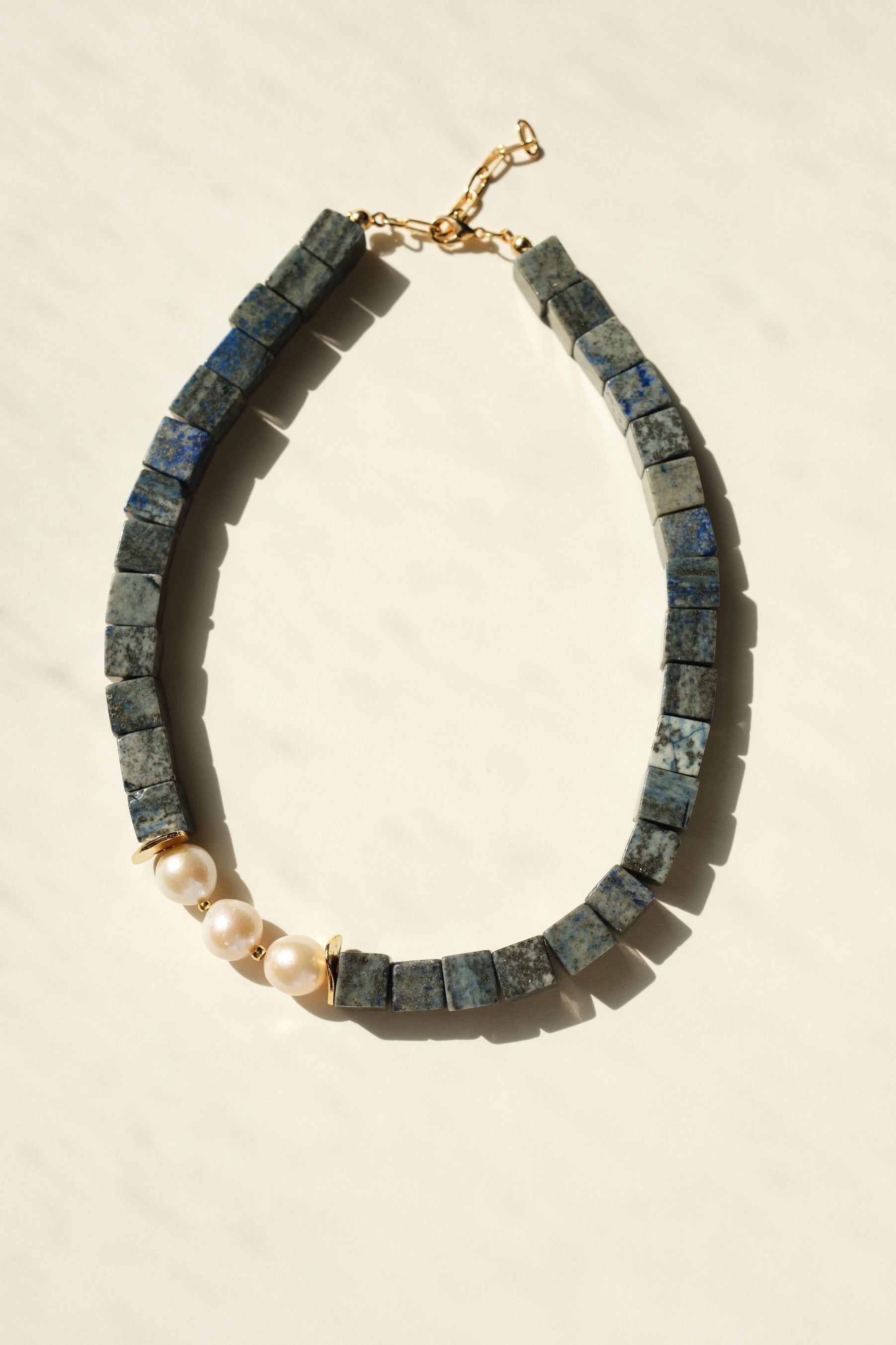 MATIERE ROUGE CORAL NECKLACE
