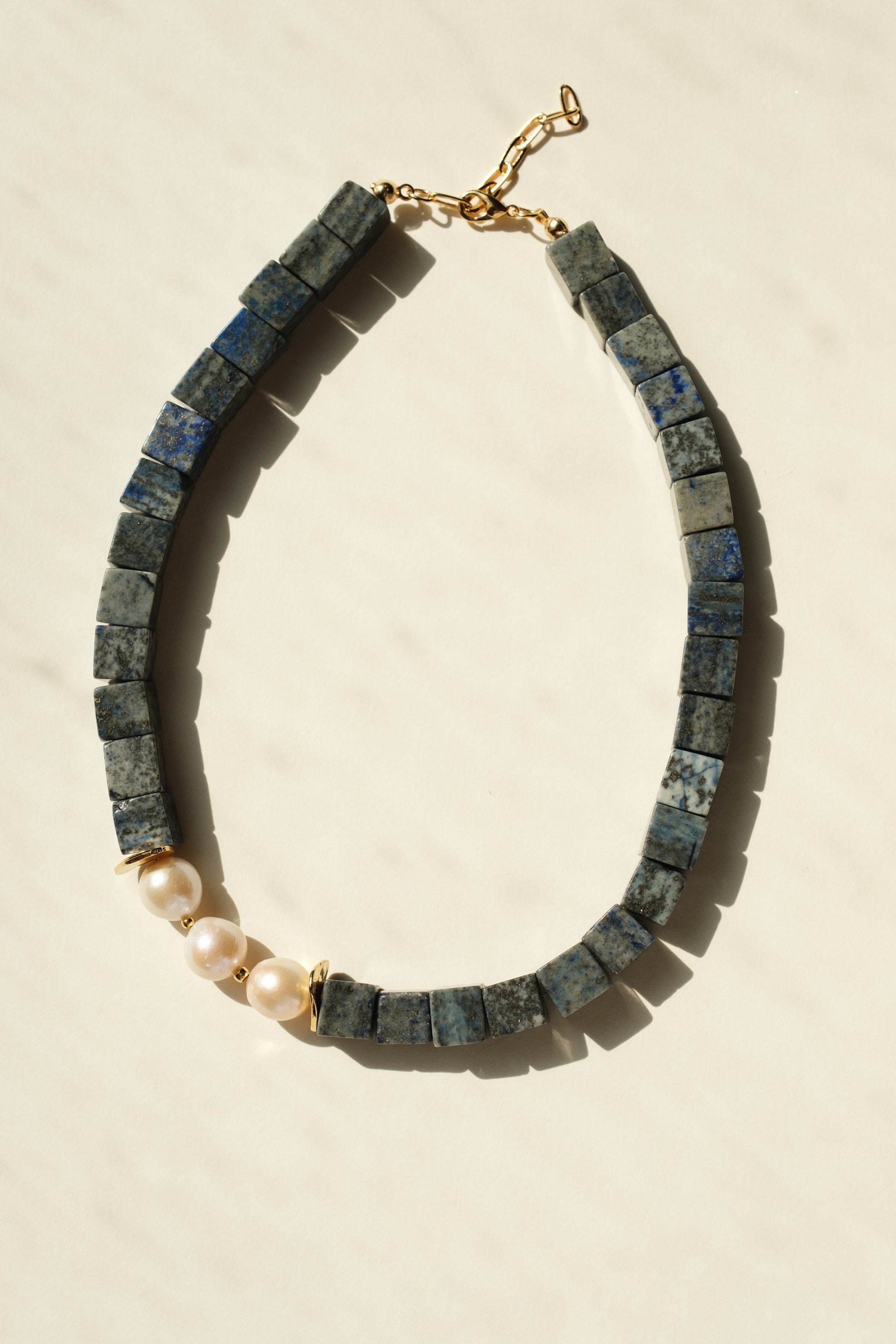MATIERE ROUGE CORAL NECKLACE