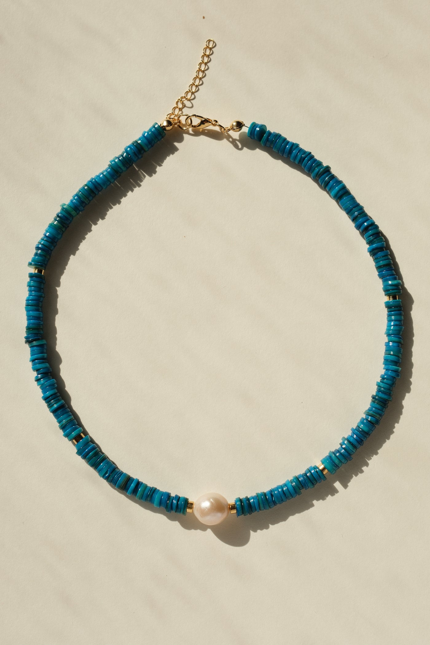 BLEUE KOLYE