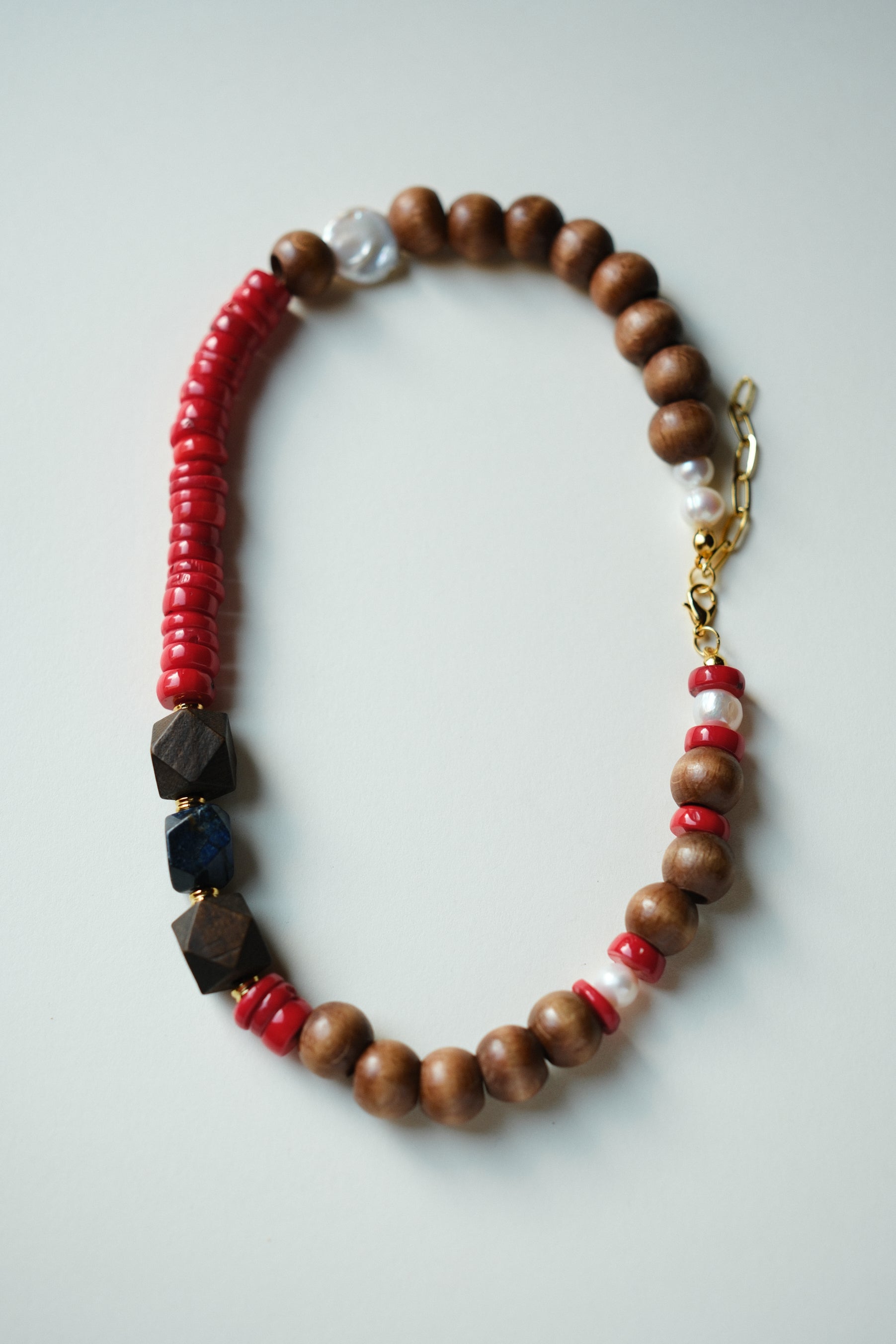 MATIERE ROUGE CORAL NECKLACE