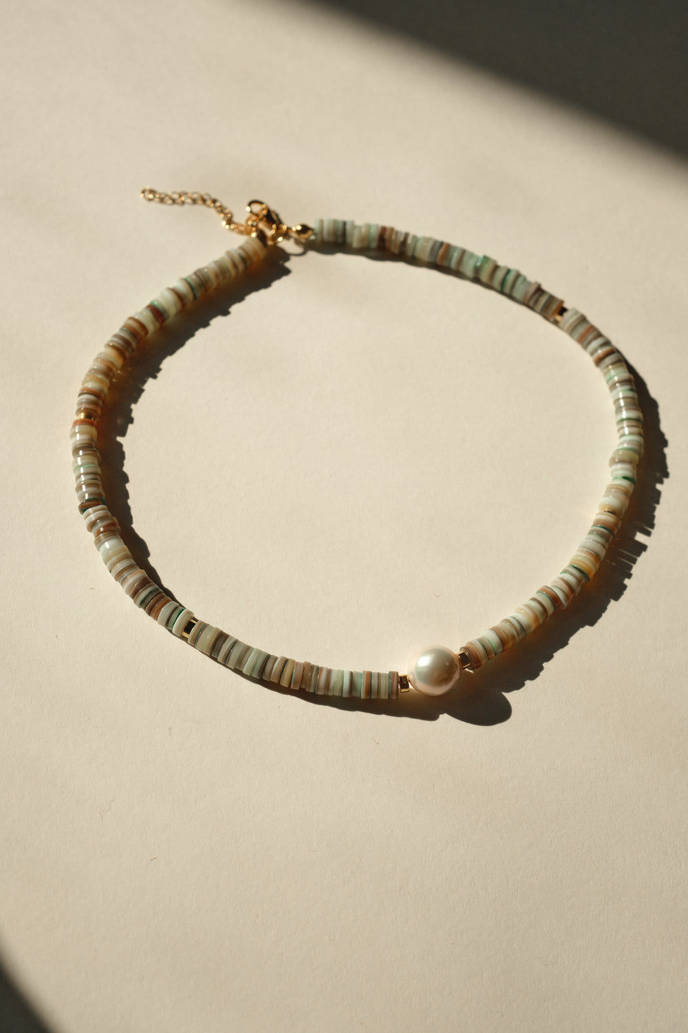 BLANC NECKLACE