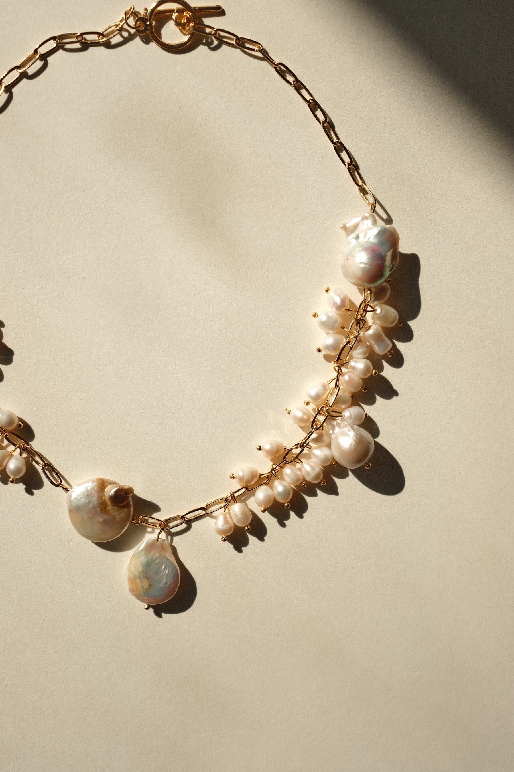 THEMIS BAROQUE PEARL NECKLACE