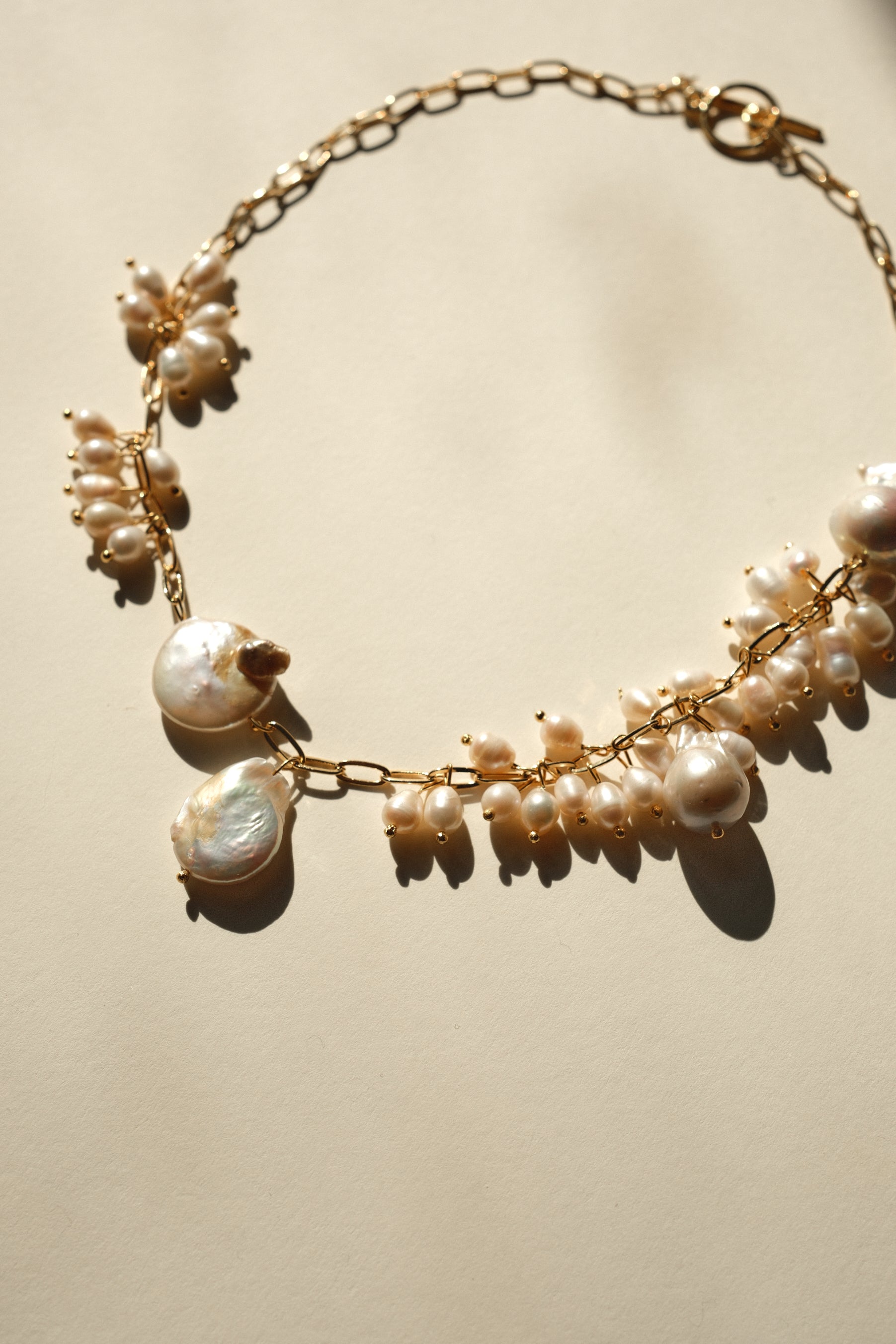 THEMIS BAROQUE PEARL NECKLACE