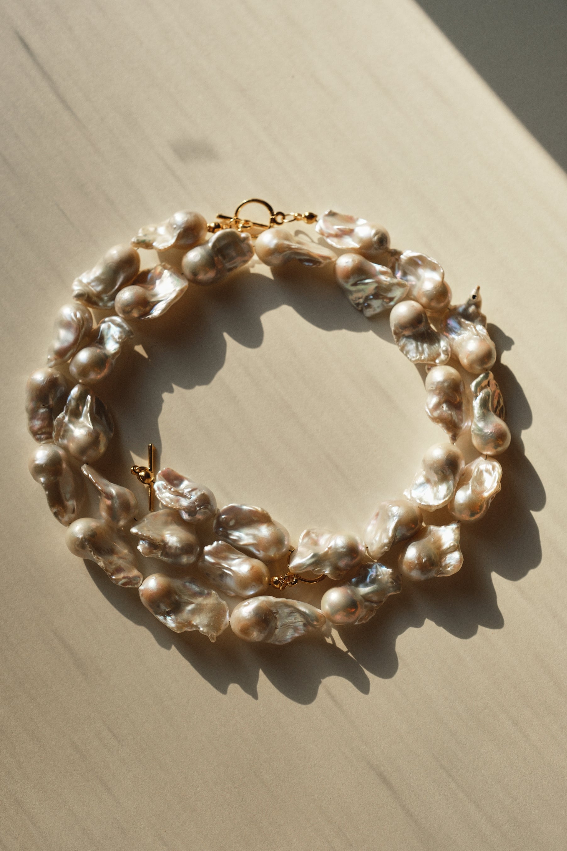 AMPHITRITE BAROQUE PEARL NECKLACE