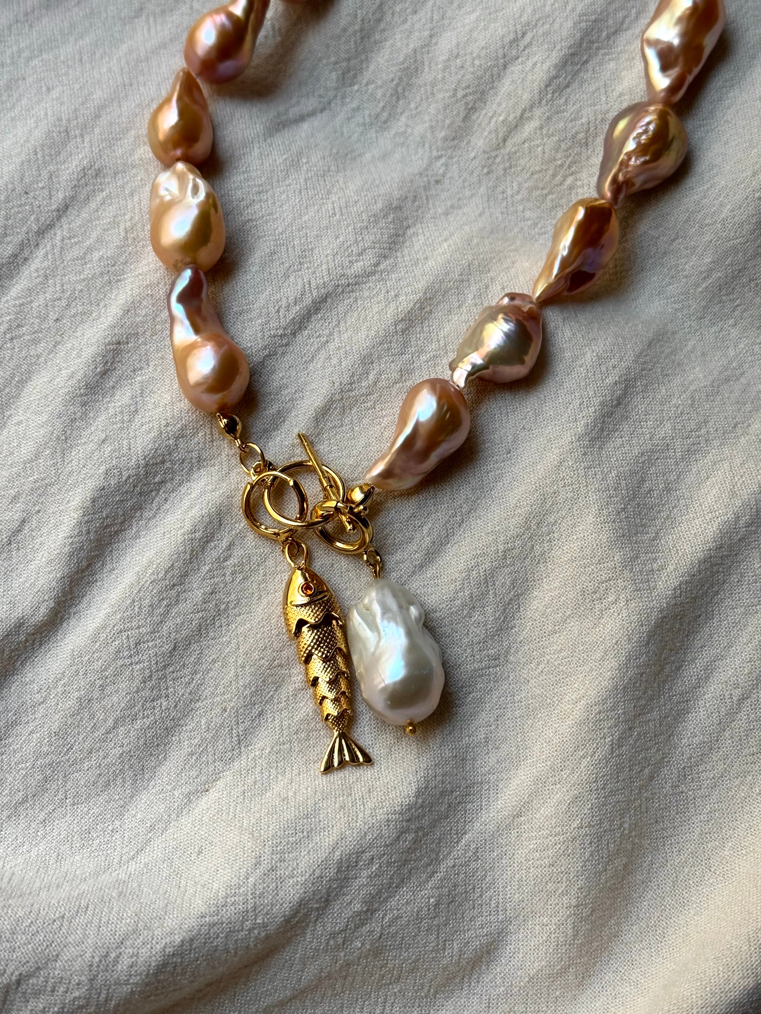 BAROQUE CHARM - KOLYE UCU
