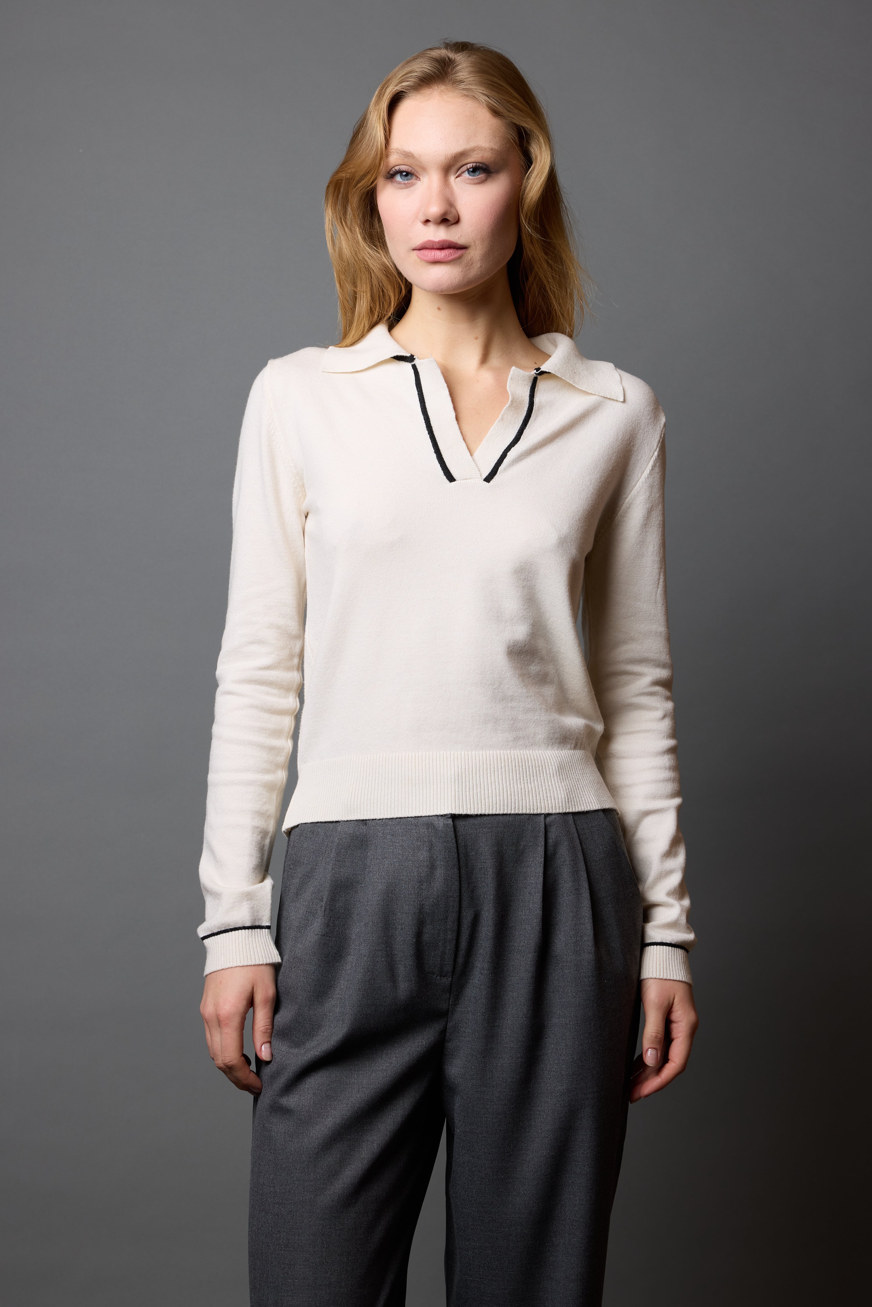 POLO YAKA YUMUSAK DOKULU TRIKO KAZAK KREM