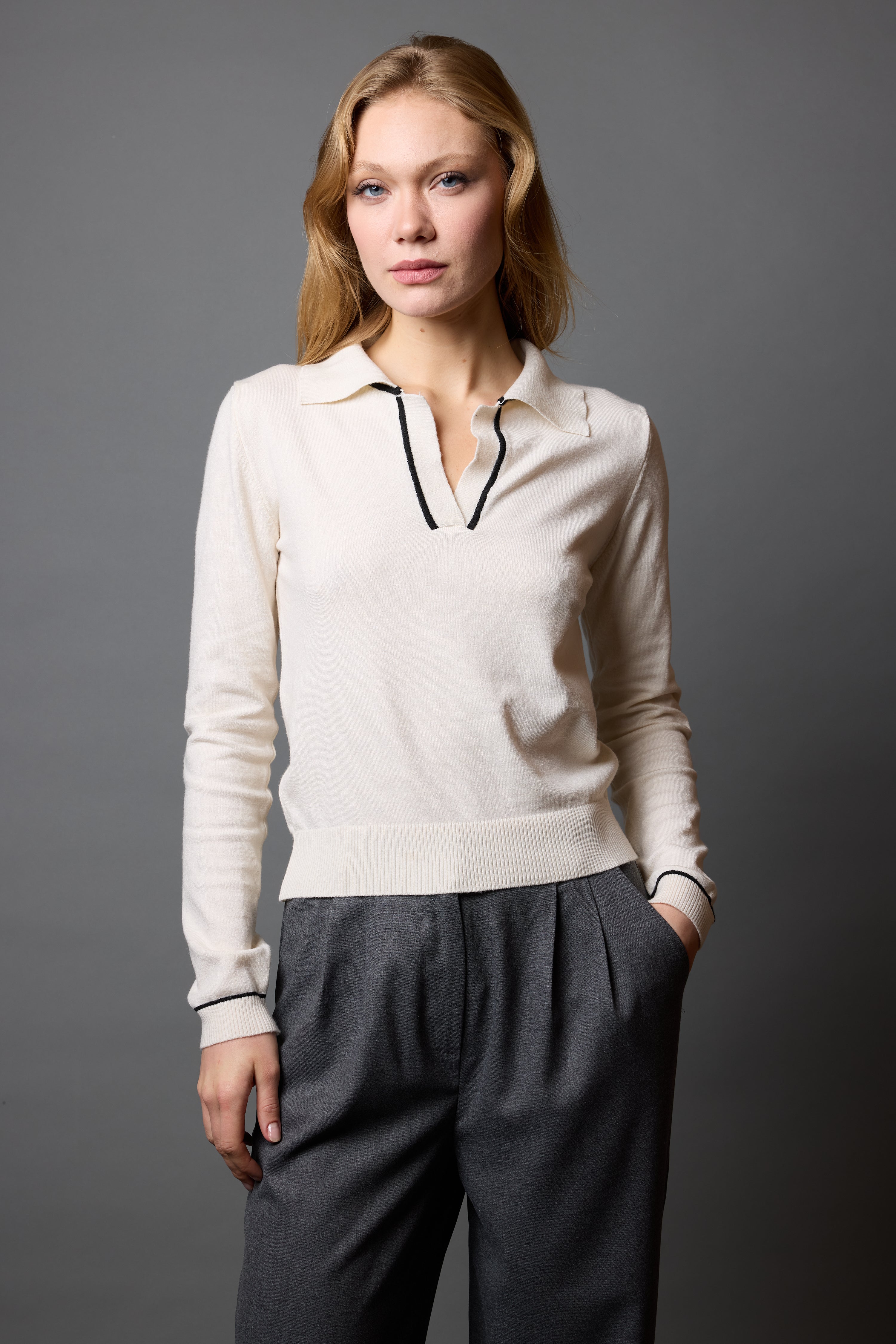 POLO YAKA YUMUSAK DOKULU TRIKO KAZAK KREM