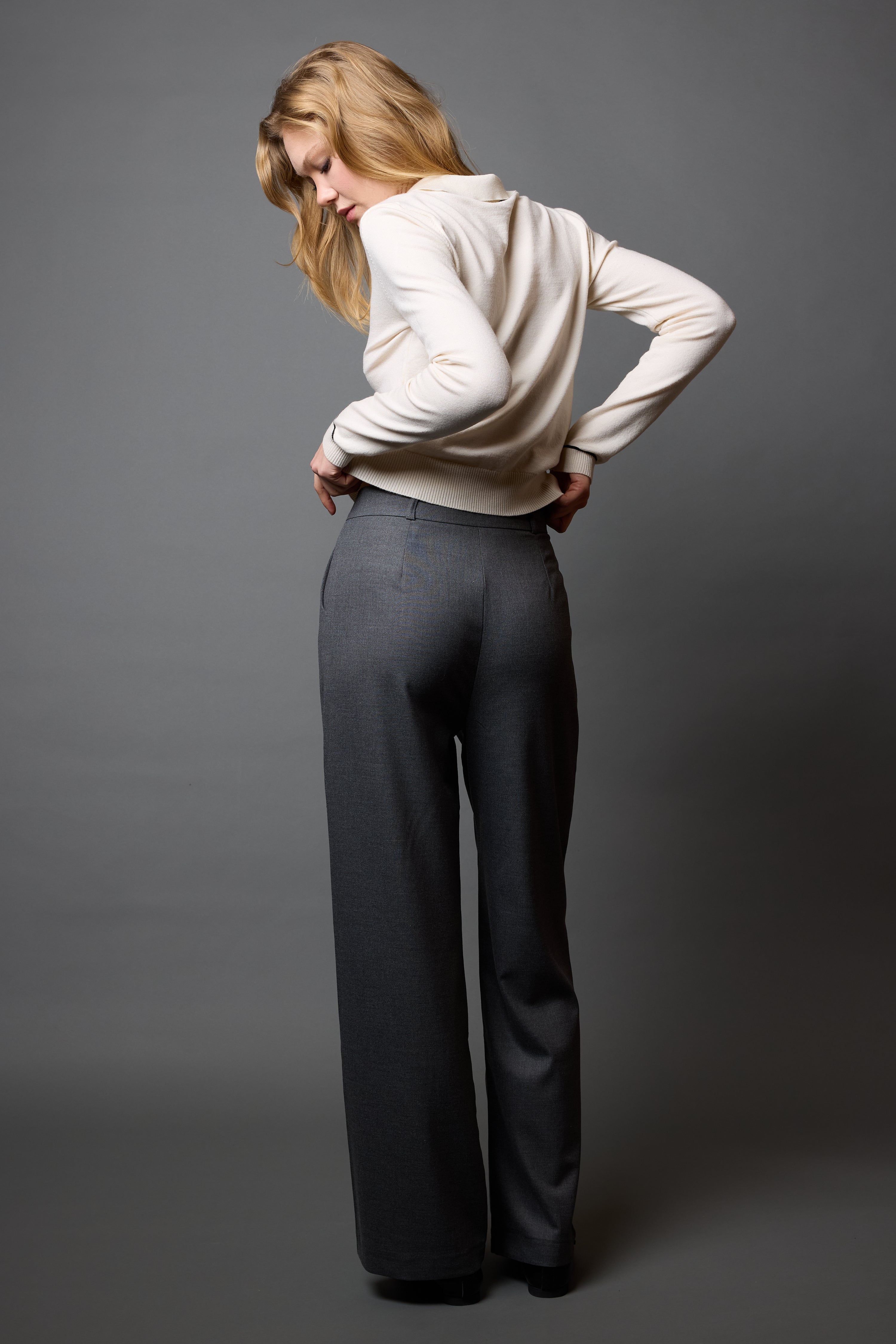 DOUBLE PLEATED PALAZZO TROUSERS FUME