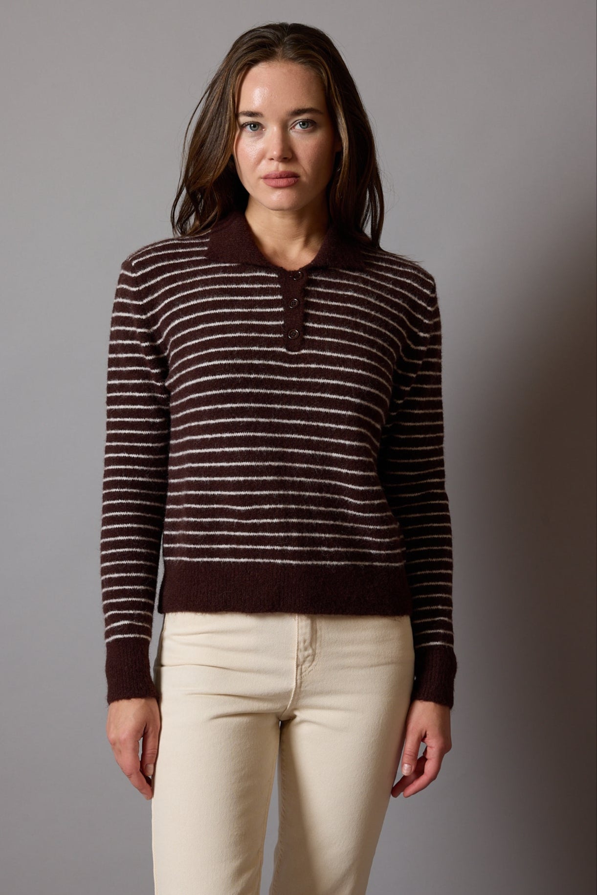 CREW NECK SOFT TEXTURED KNITWEAR CLARET RED