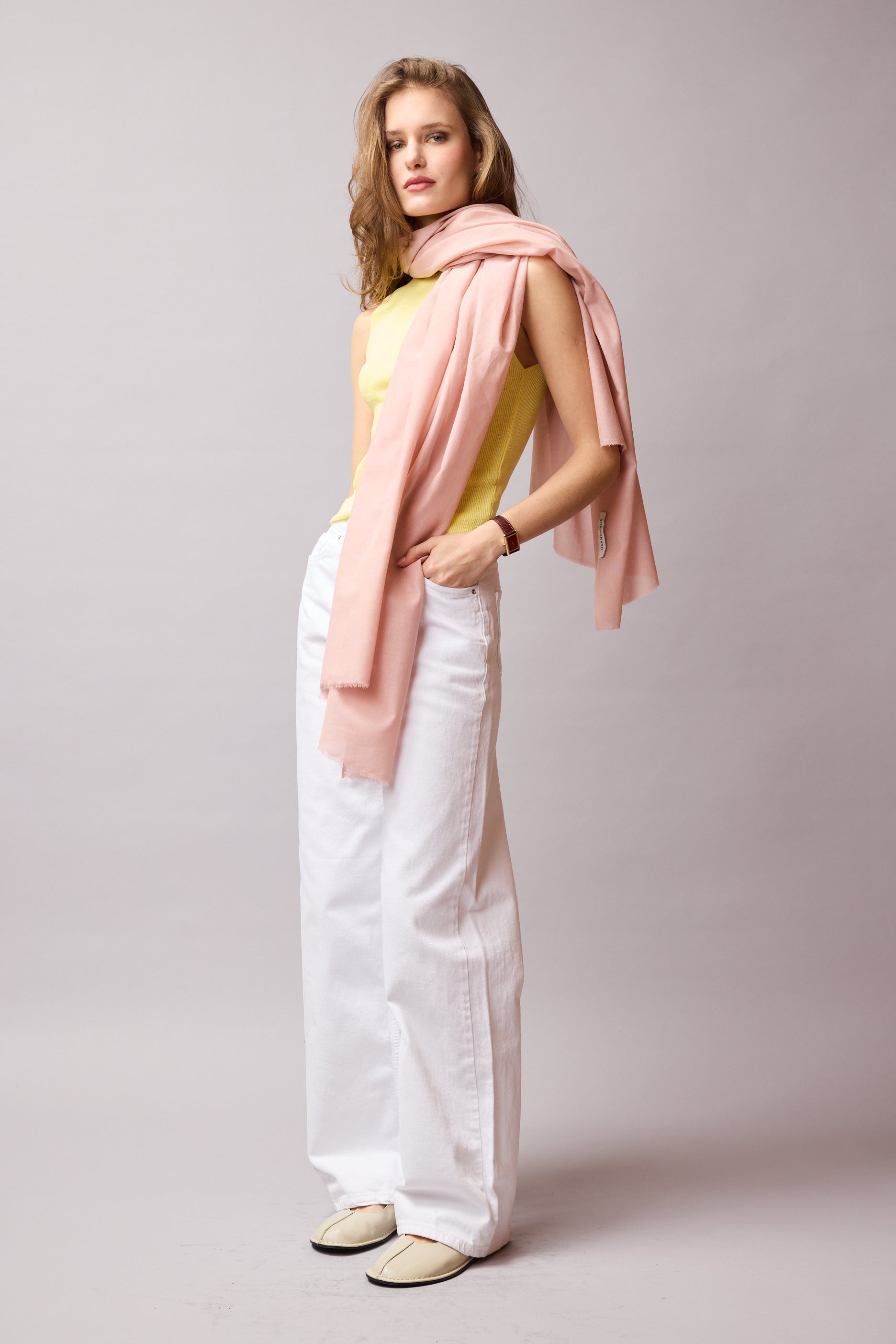 Pink Rose Organik Pamuk El Boyama Şal