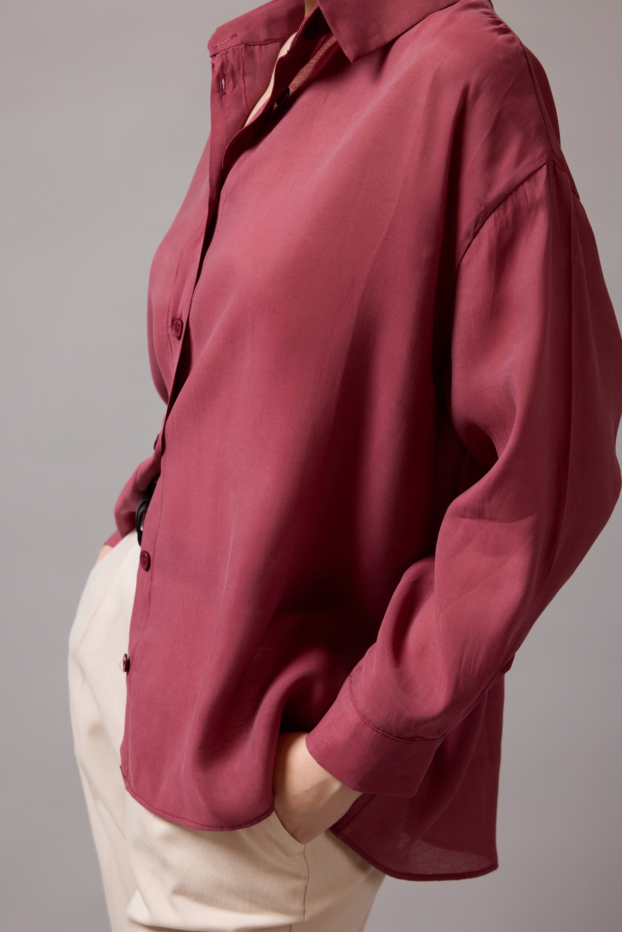 DOKUMLU TENSEL GOMLEK CHERRY