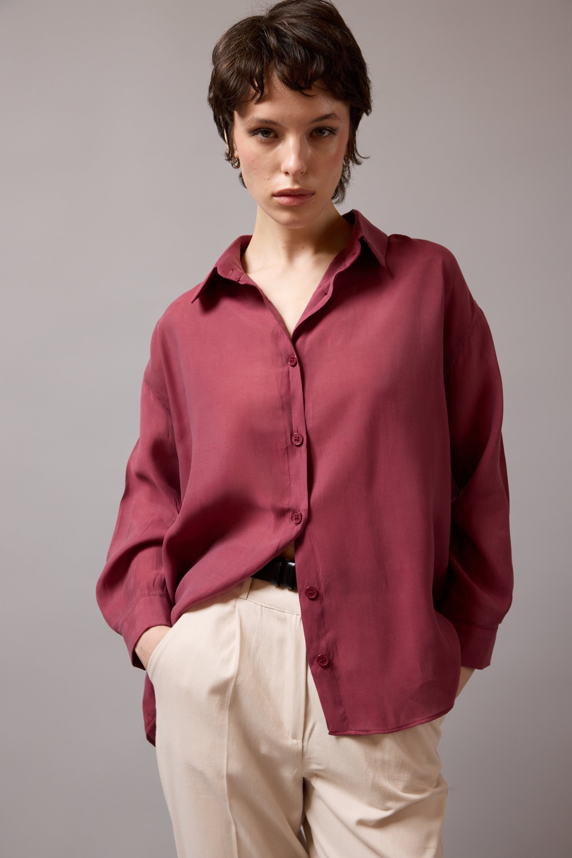 DOKUMLU TENSEL GOMLEK CHERRY