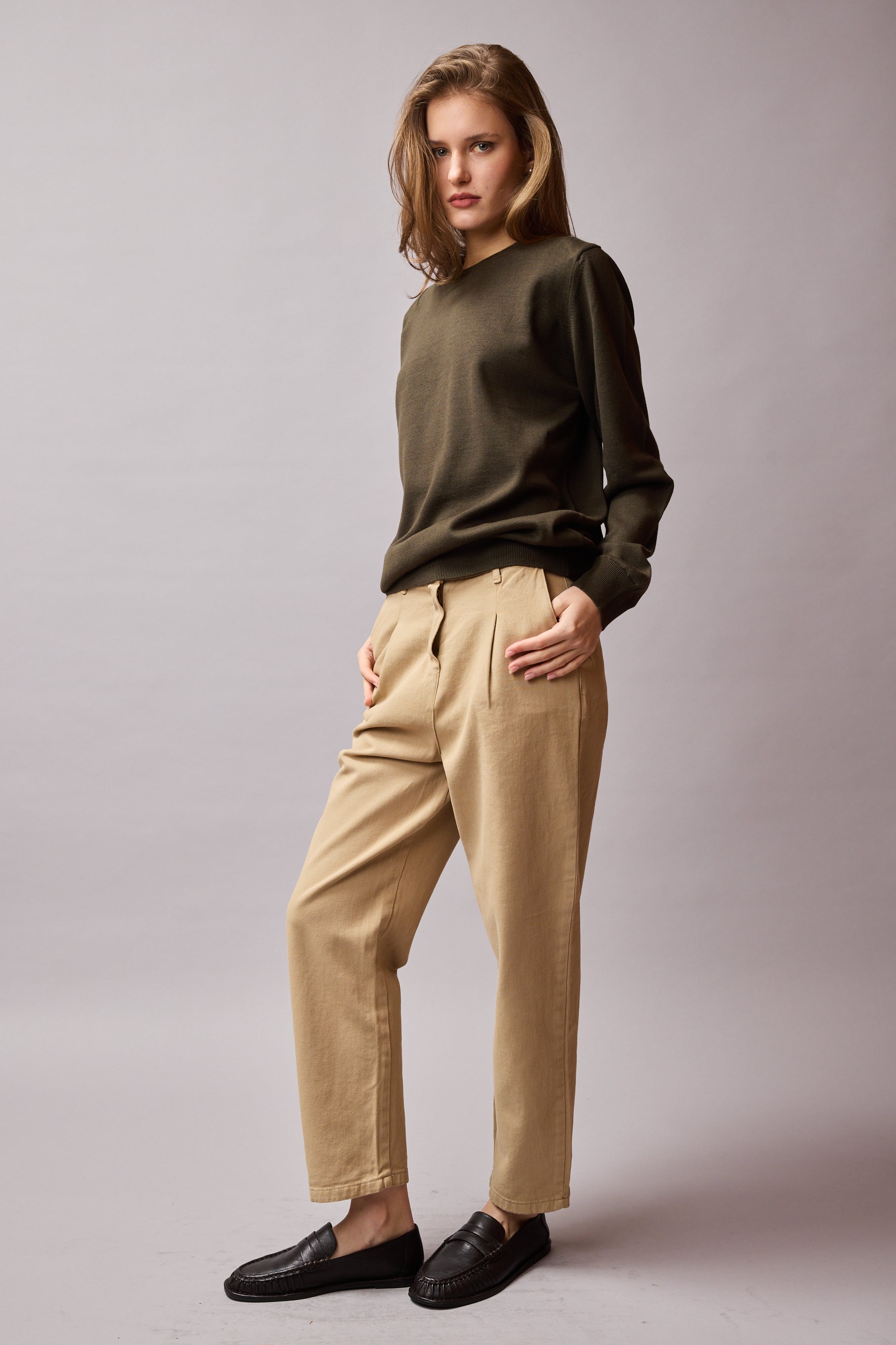 COTTON CREW NECK UNISEX SWEATER KHAKI