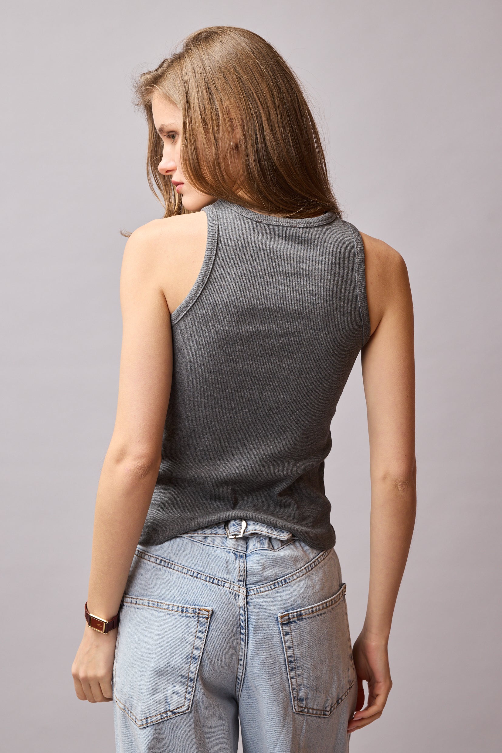 HALTER YAKA CROP TOP FUME