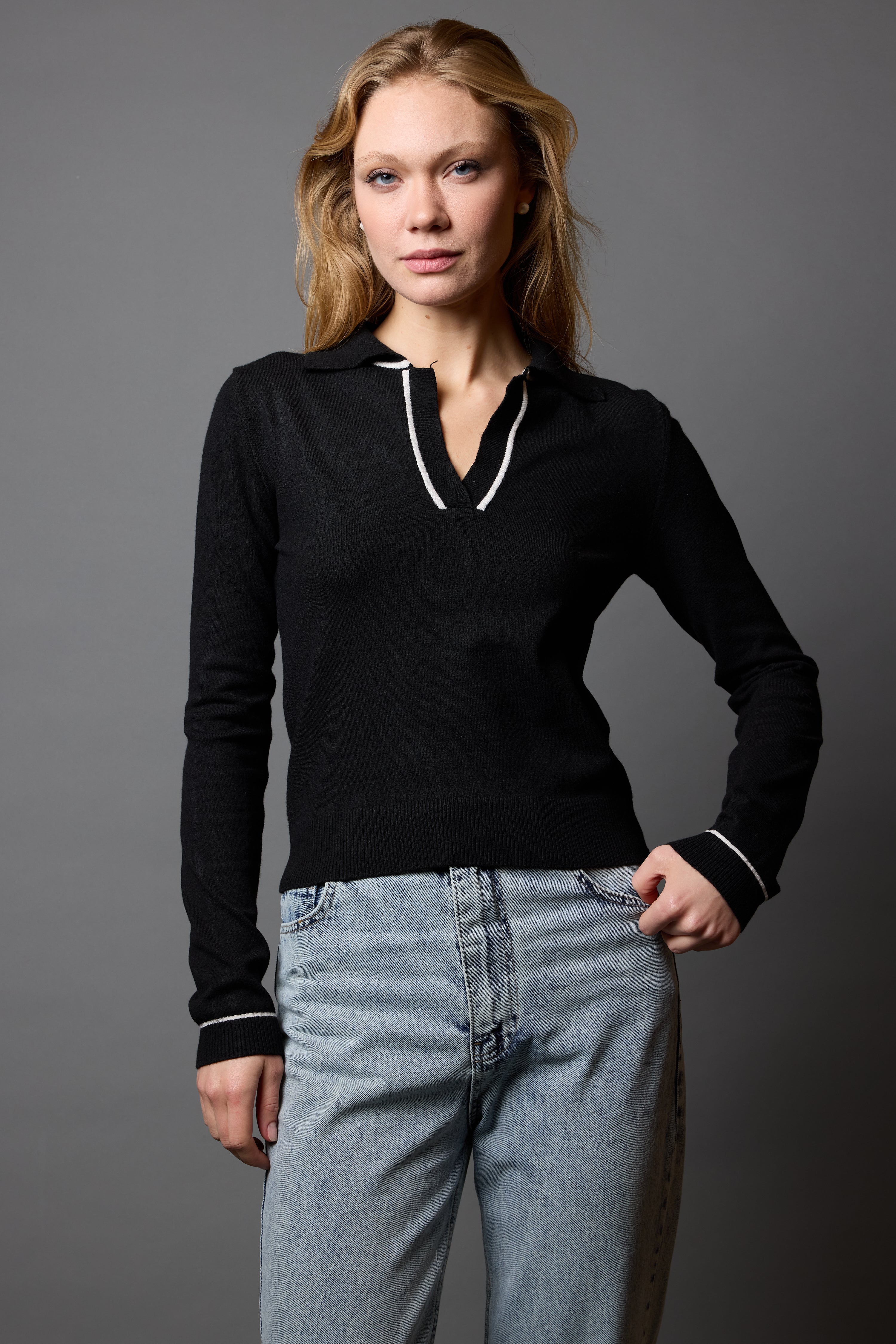 POLO COLLAR SOFT TEXTURED KNITWEAR BLACK