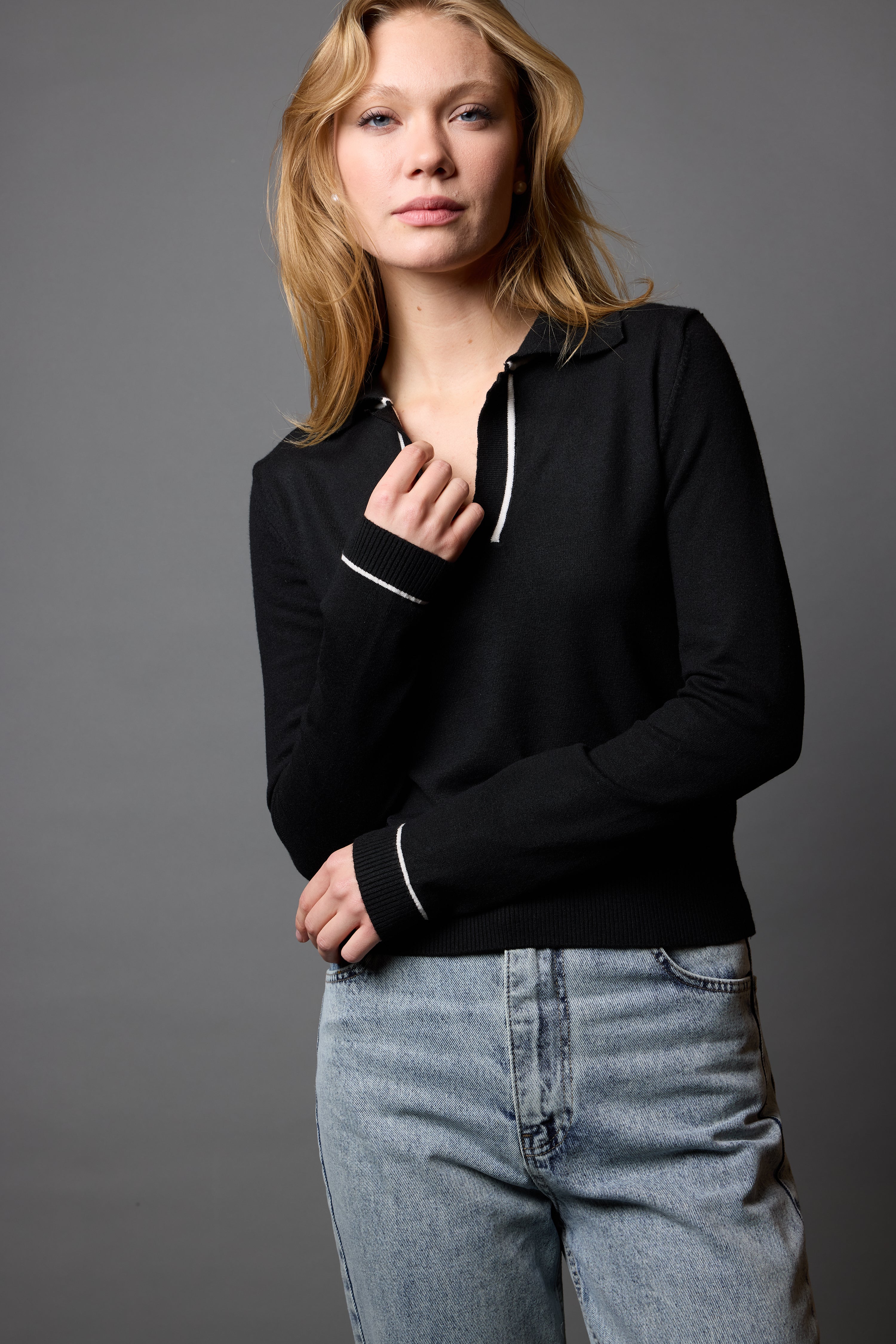 POLO COLLAR SOFT TEXTURED KNITWEAR BLACK