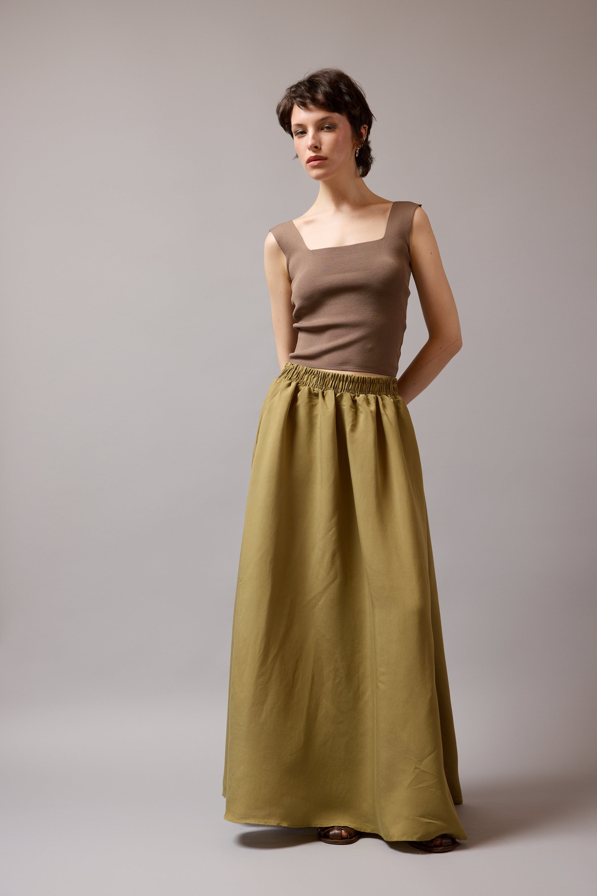 ELASTIK BEL BANTLI DOKUMLU ETEK OLIVE