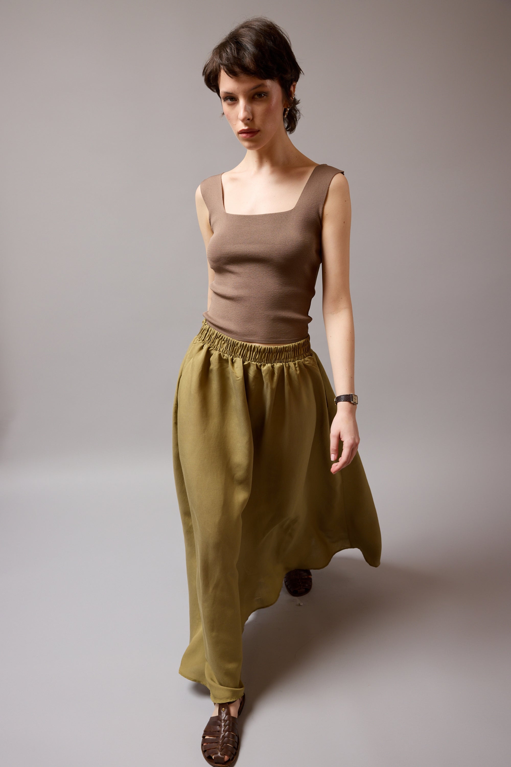 ELASTIK BEL BANTLI DOKUMLU ETEK OLIVE