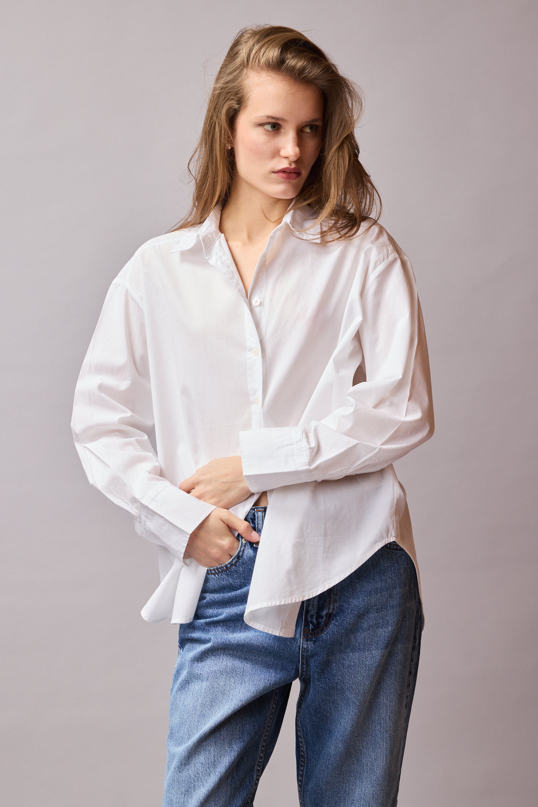 KLASIK YAKA OVERSIZE POPLIN GOMLEK BEYAZ