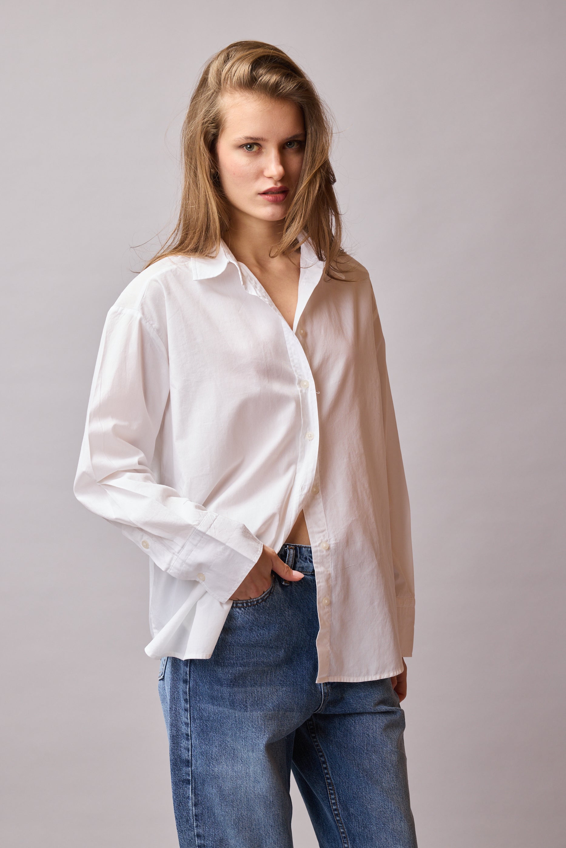 KLASIK YAKA OVERSIZE POPLIN GOMLEK BEYAZ