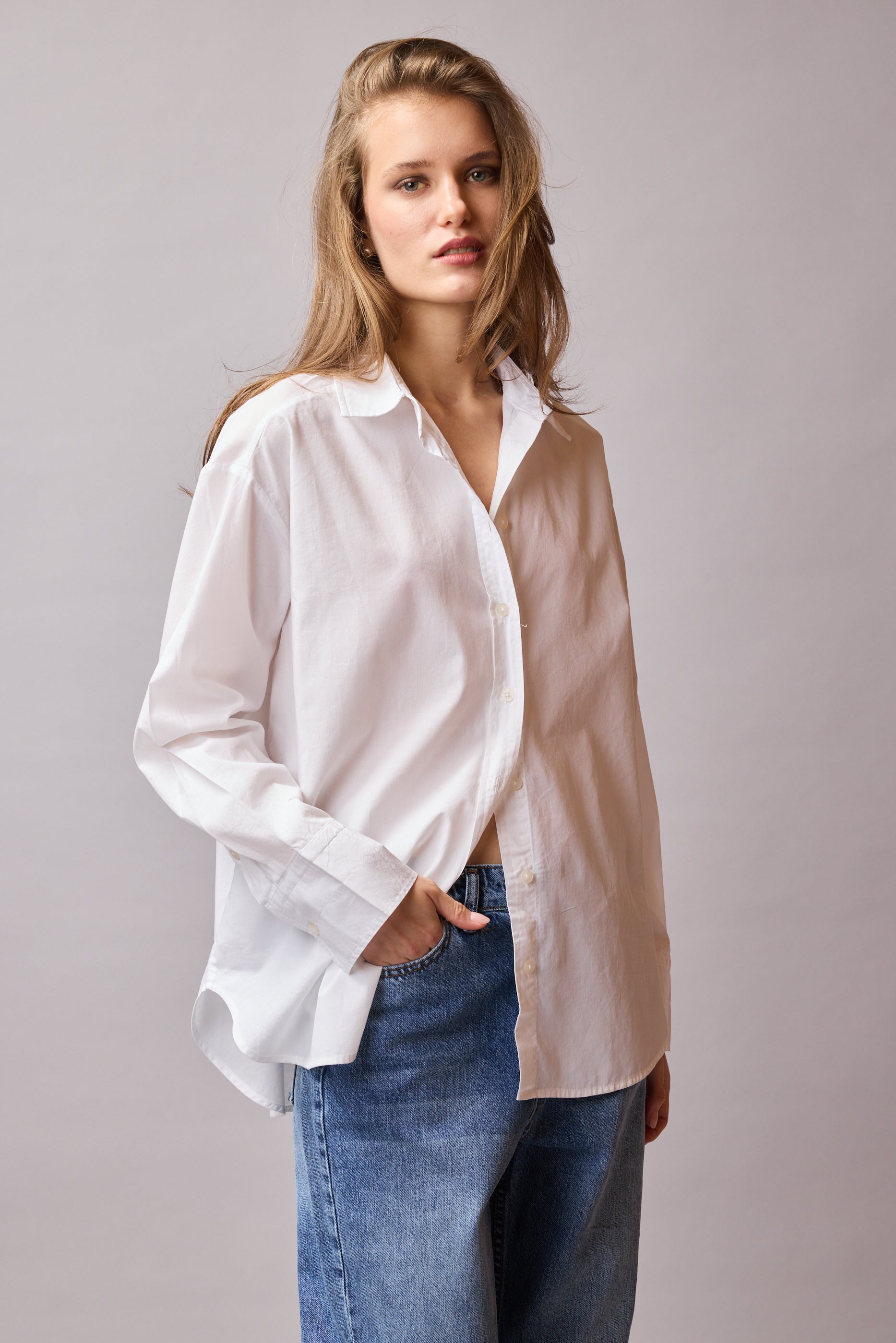 KLASIK YAKA OVERSIZE POPLIN GOMLEK BEYAZ