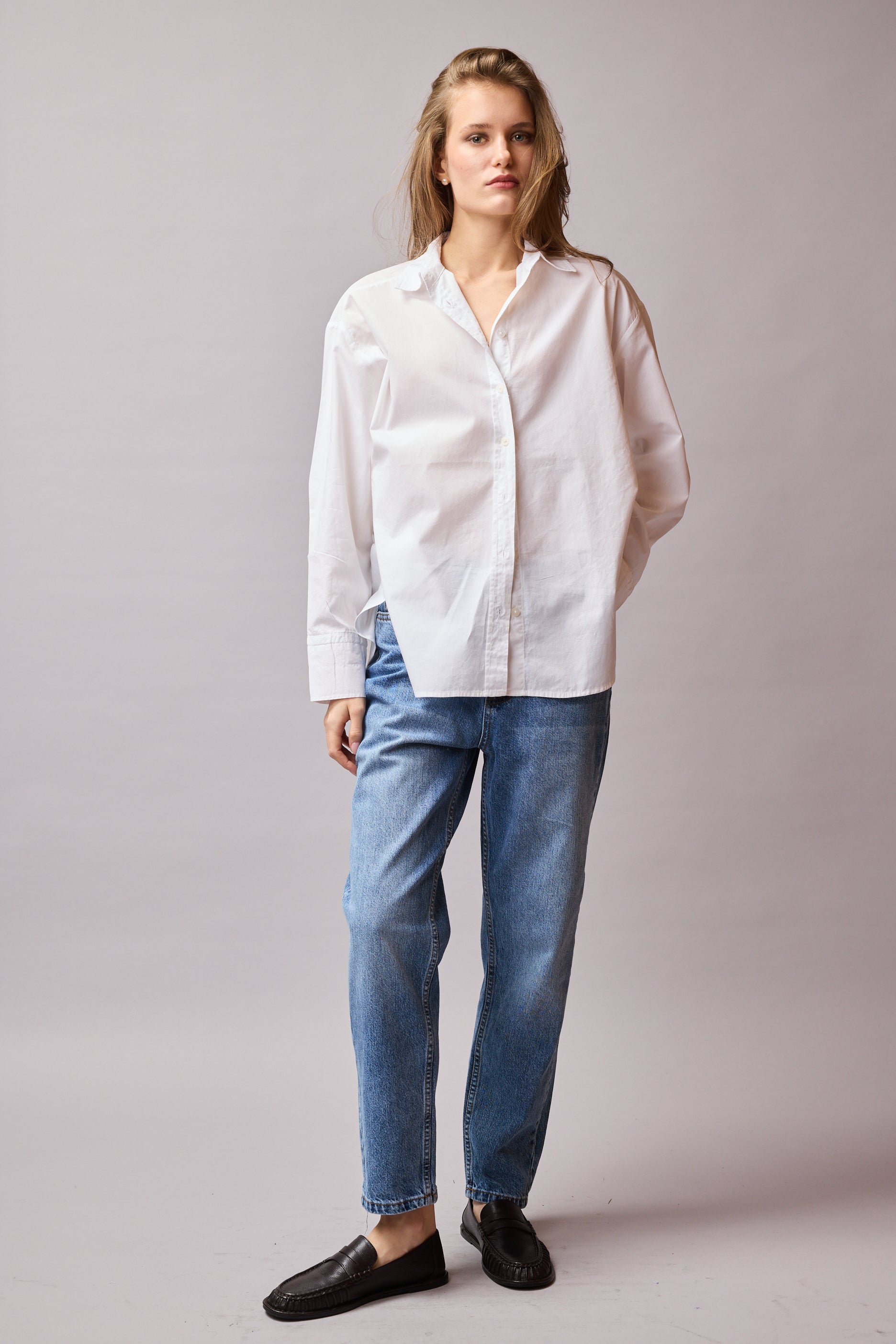 KLASIK YAKA OVERSIZE POPLIN GOMLEK BEYAZ