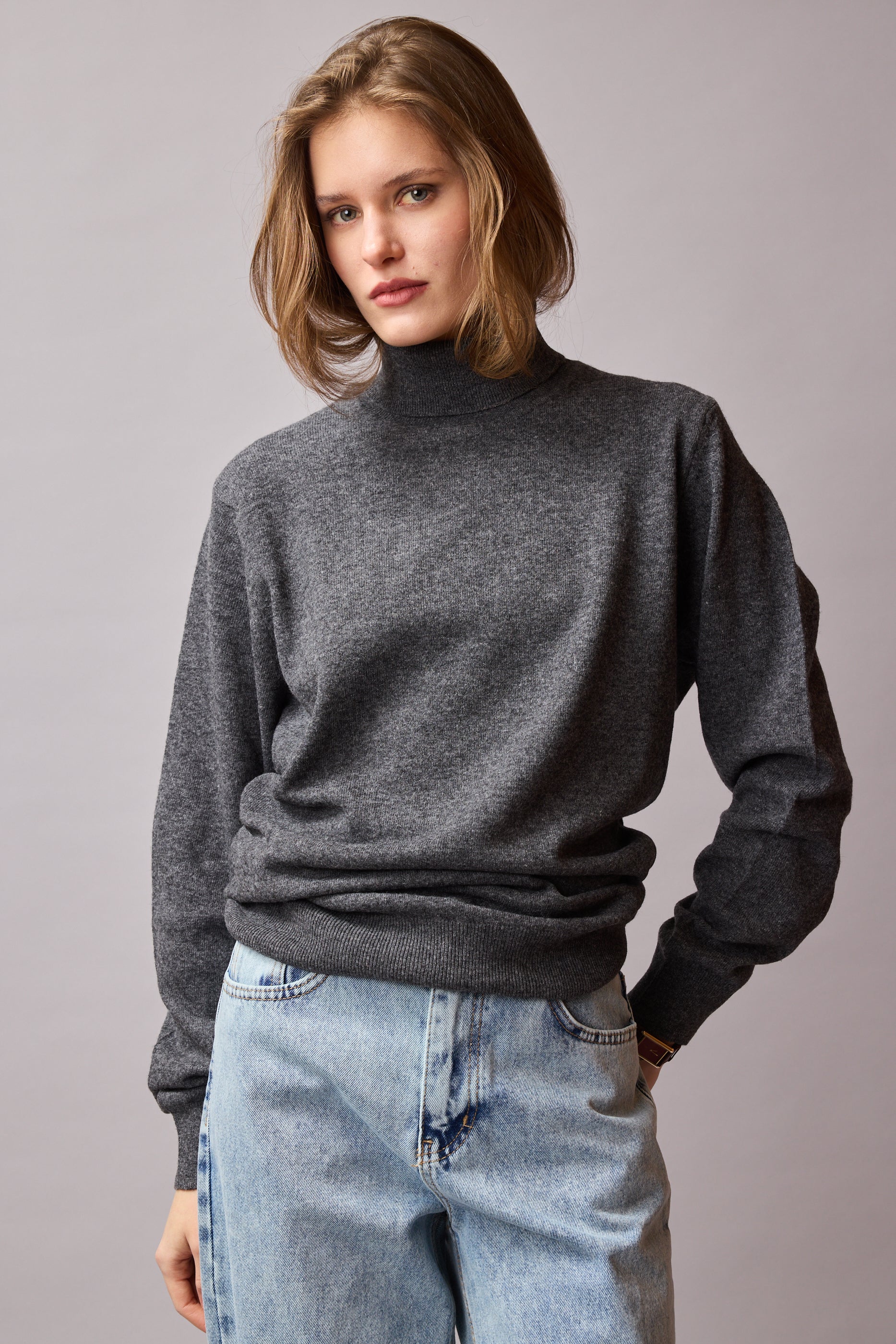 YUN YUKSEK YAKA UNISEX KAZAK FUME