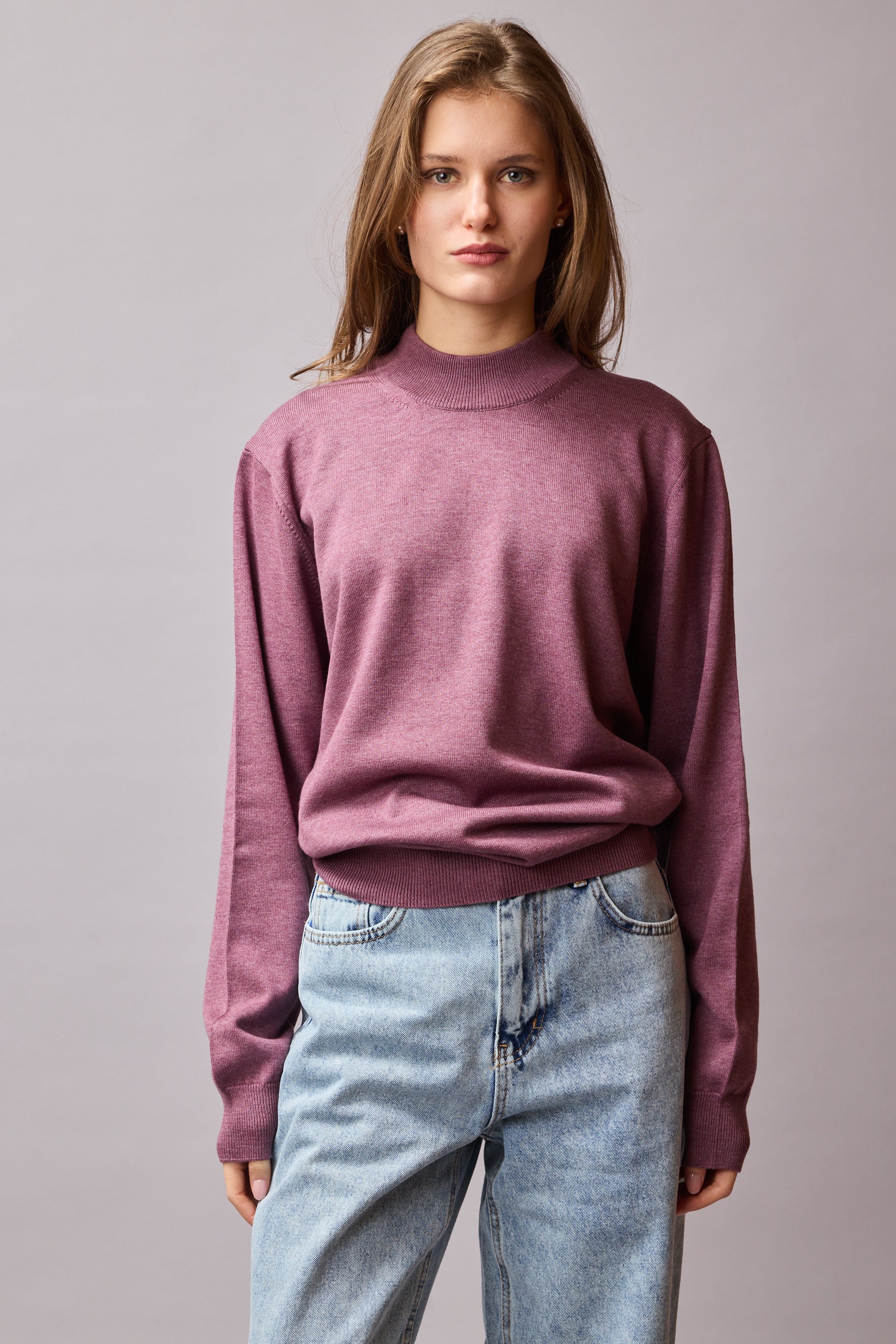 COTTON TURTLENECK UNISEX SWEATER DRIED ROSE