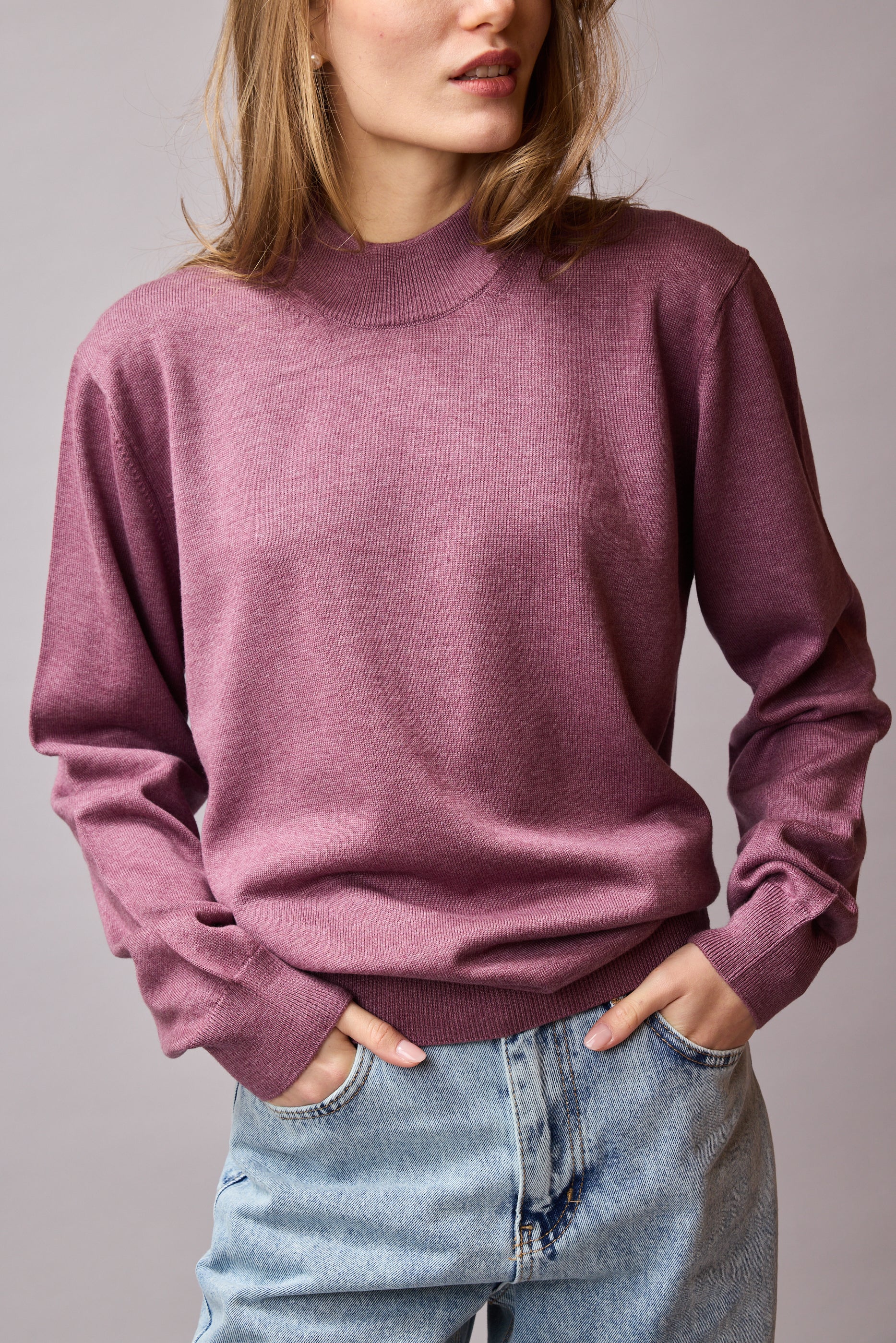 COTTON TURTLENECK UNISEX SWEATER DRIED ROSE