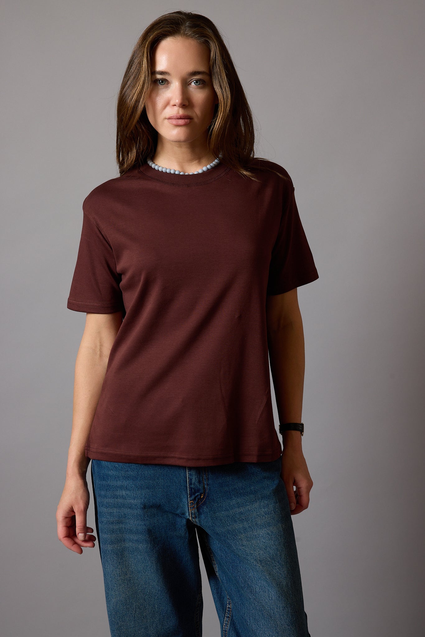 KISA KOLLU PAMUK T-SHIRT KAHVE