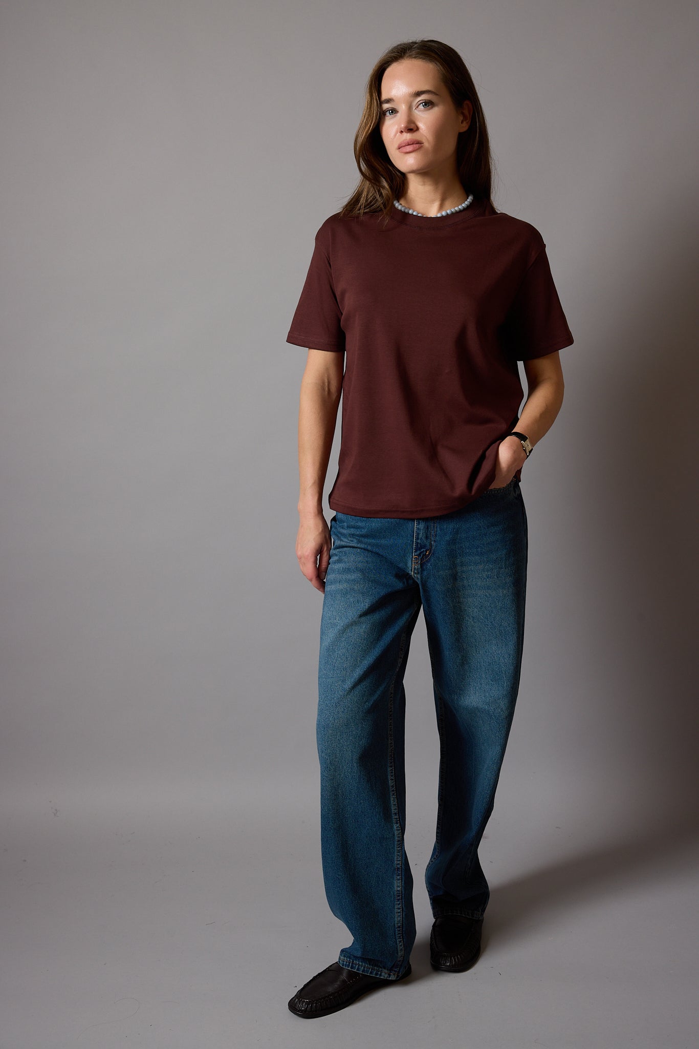 KISA KOLLU PAMUK T-SHIRT KAHVE