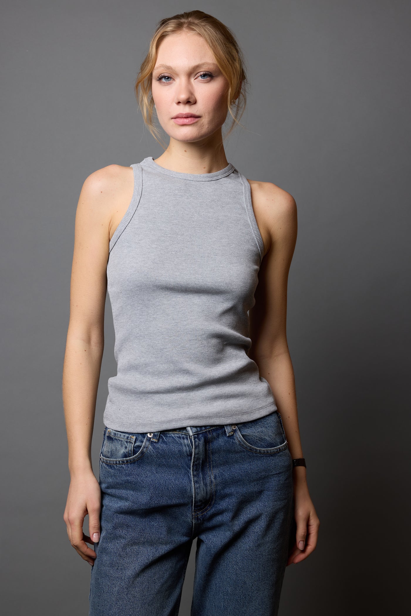 HALTER YAKA CROP TOP GRI