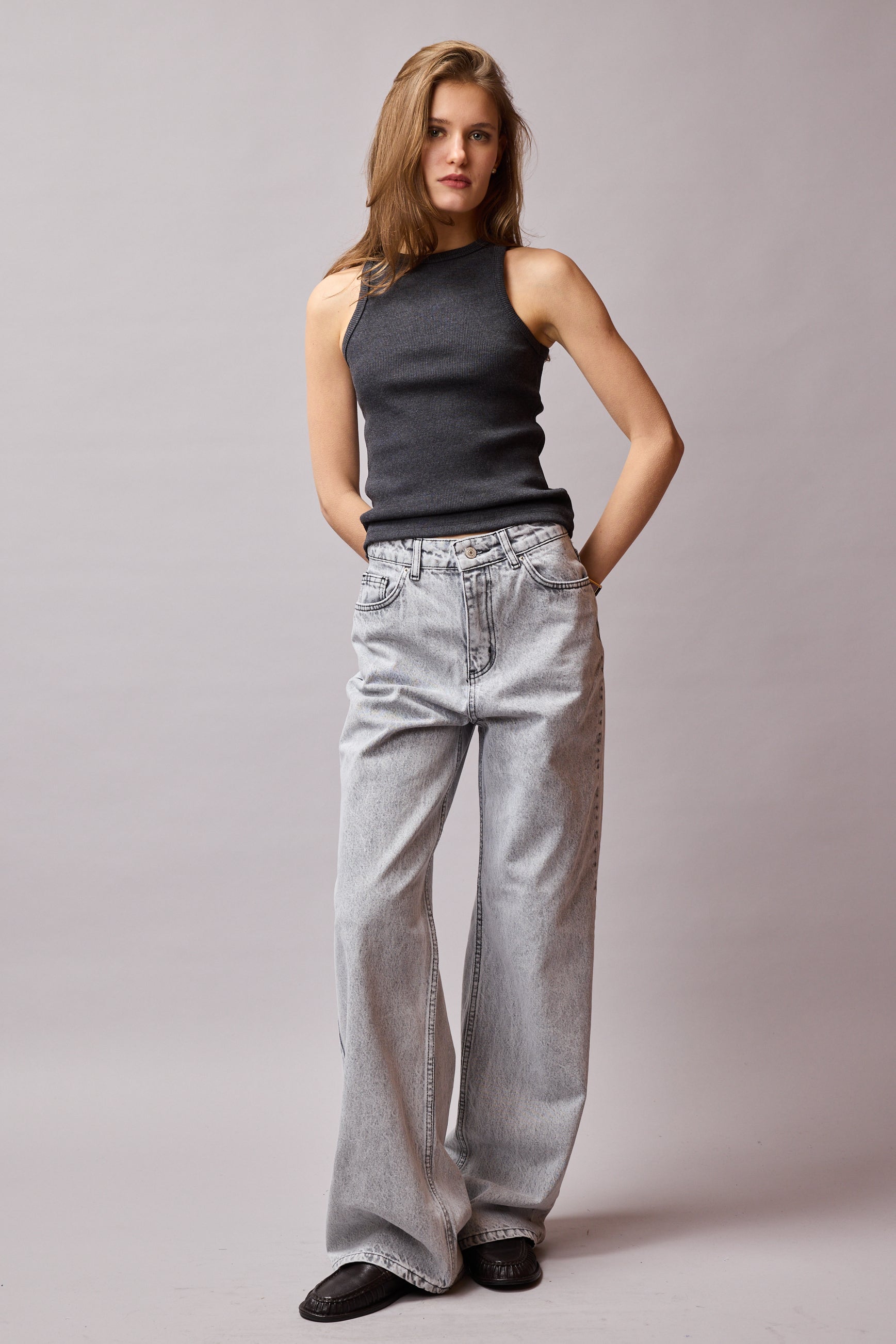 HALTER YAKA CROP TOP ANTRASIT