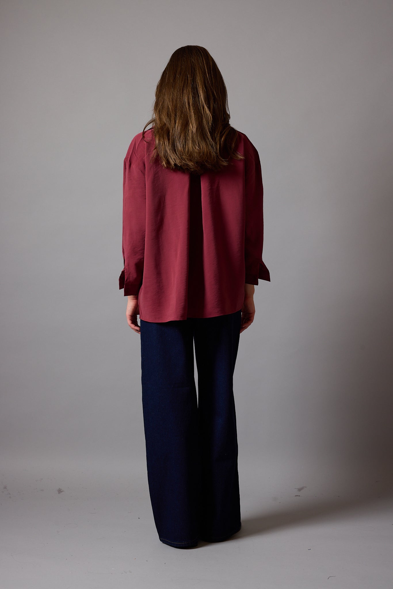 DOKUMLU CEPLI TENCEL GOMLEK CHERRY