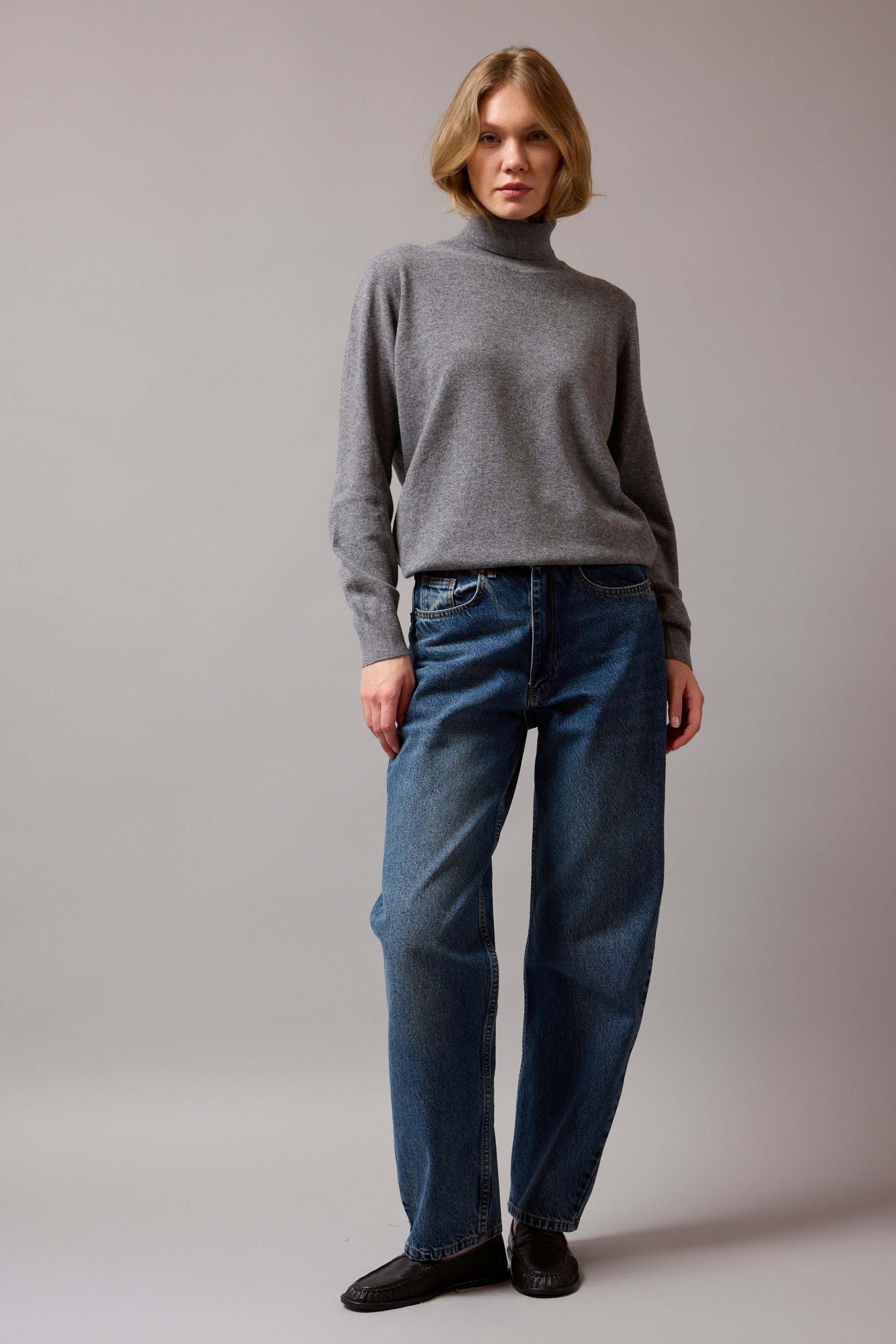 YUN YUKSEK YAKA UNISEX KAZAK GRI