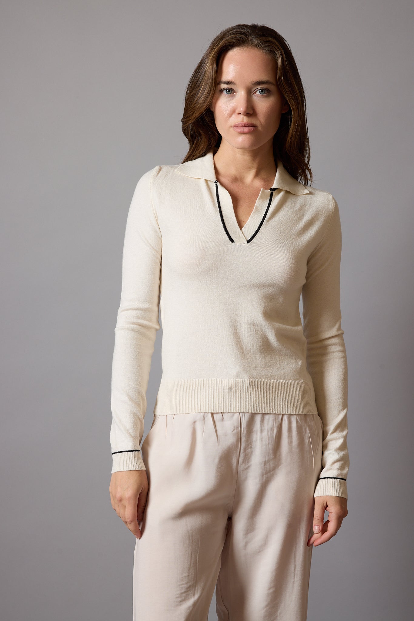 POLO YAKA YUMUSAK DOKULU TRIKO KAZAK KREM