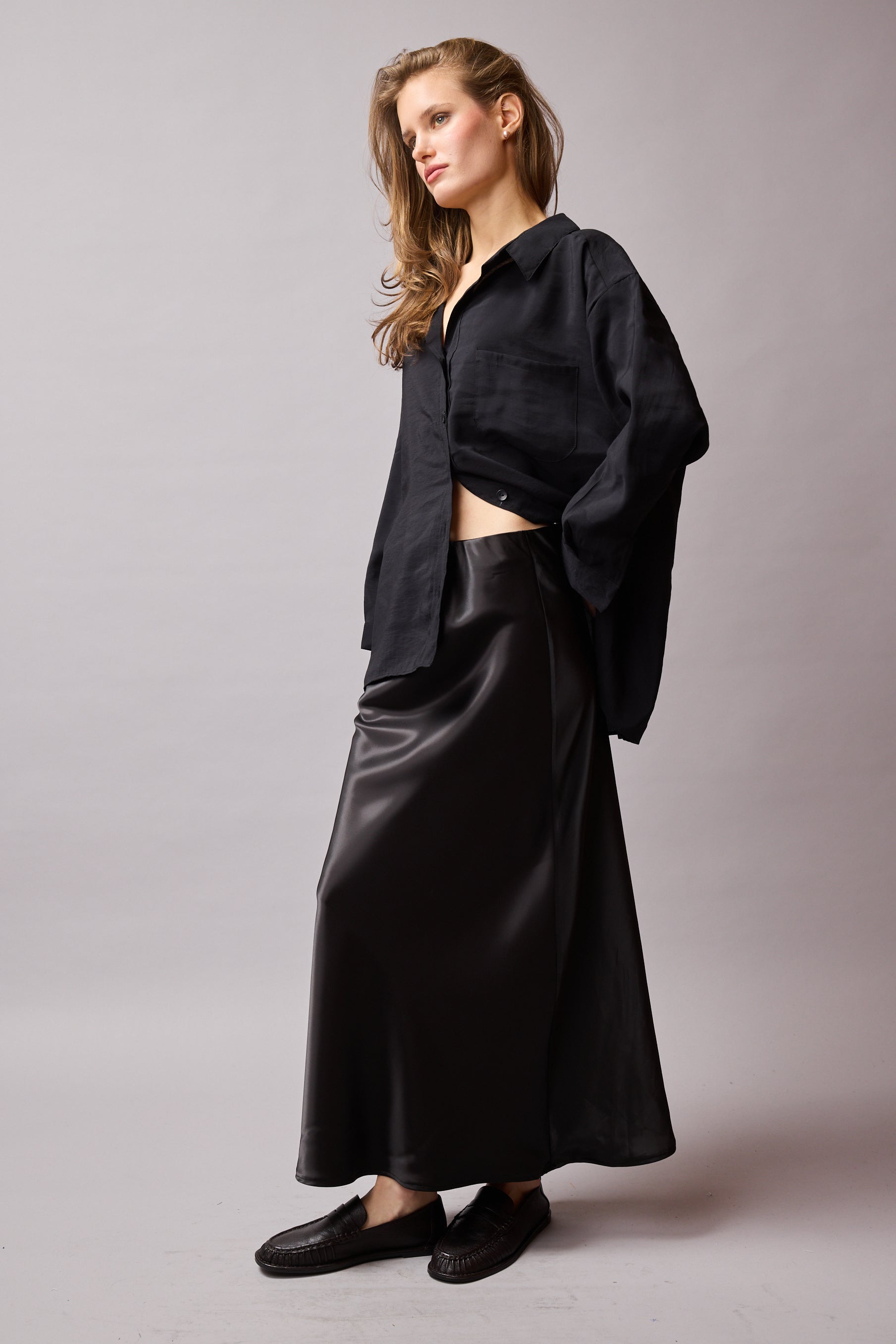 SATEN MIDI ETEK SIYAH