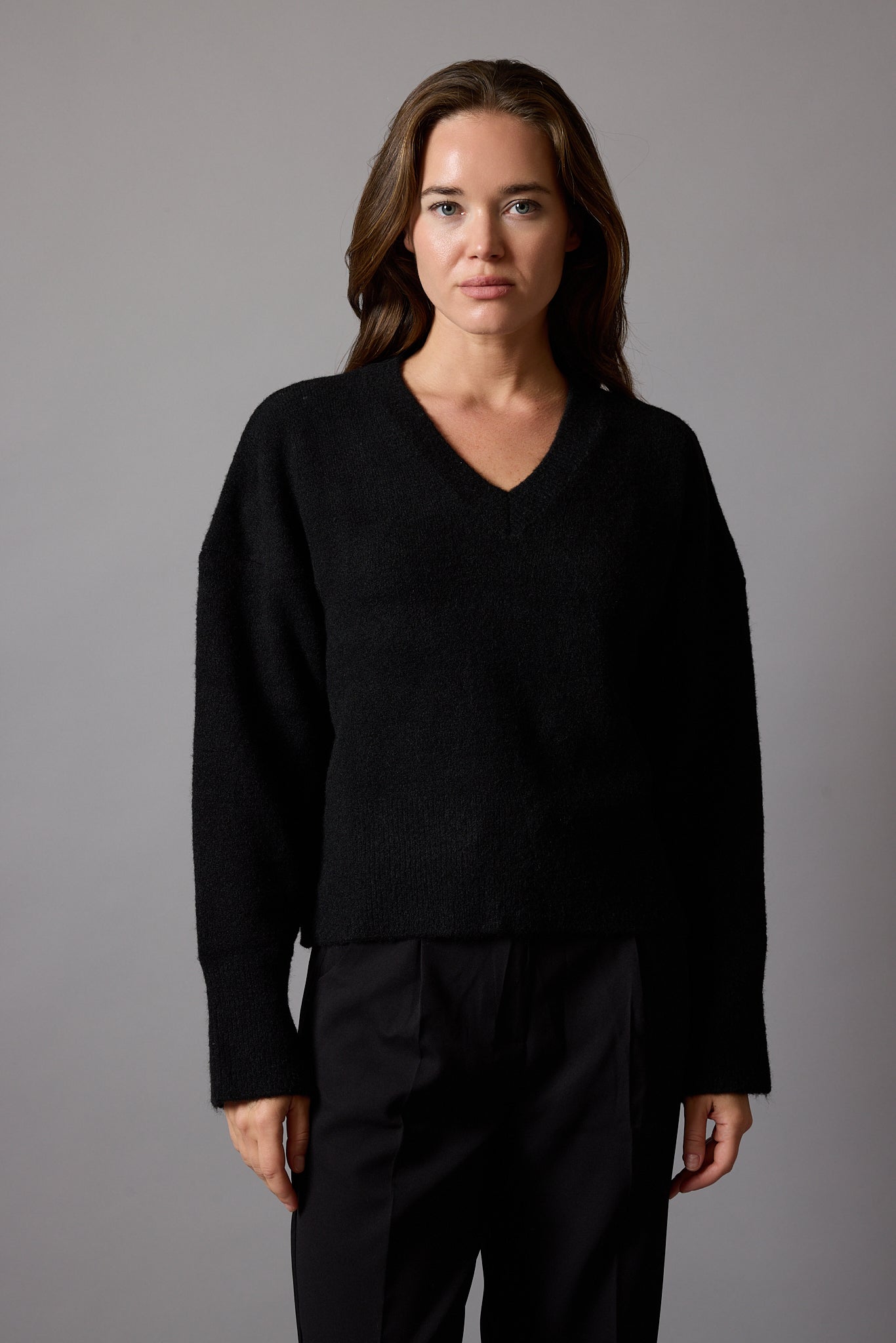CREW NECK SOFT TEXTURED KNITWEAR CLARET RED