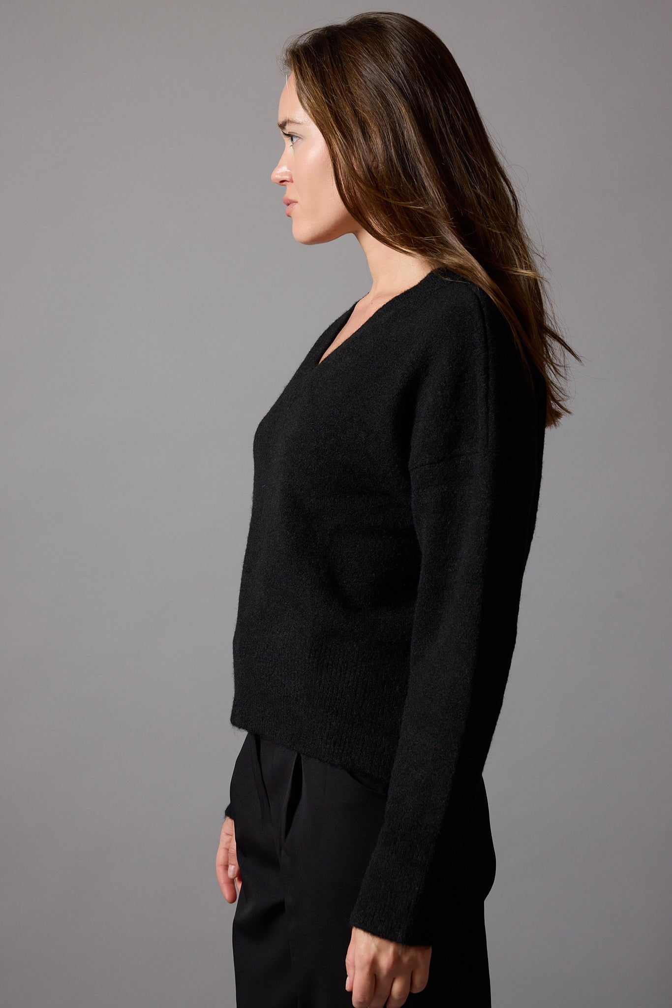 CREW NECK SOFT TEXTURED KNITWEAR CLARET RED