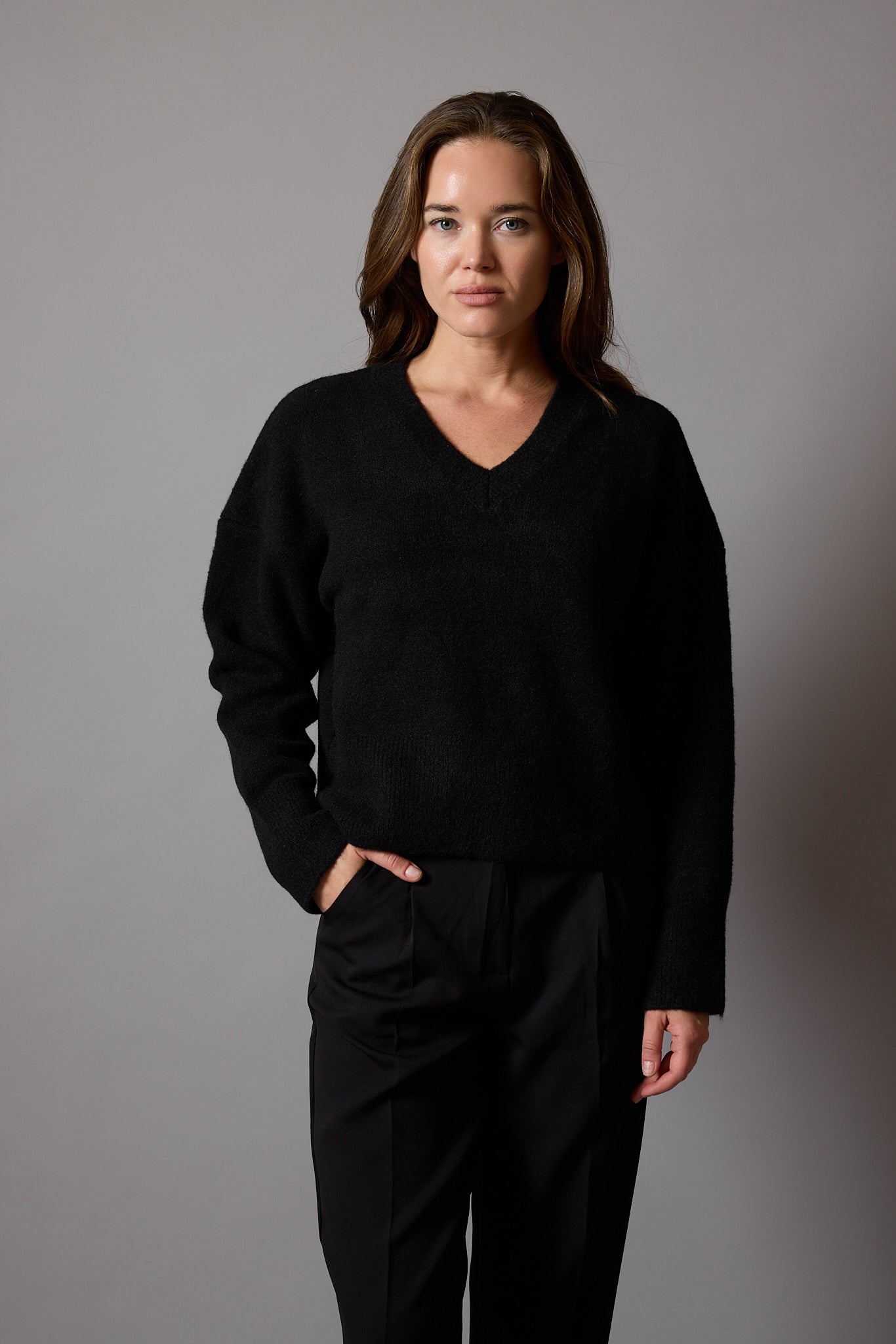 CREW NECK SOFT TEXTURED KNITWEAR CLARET RED