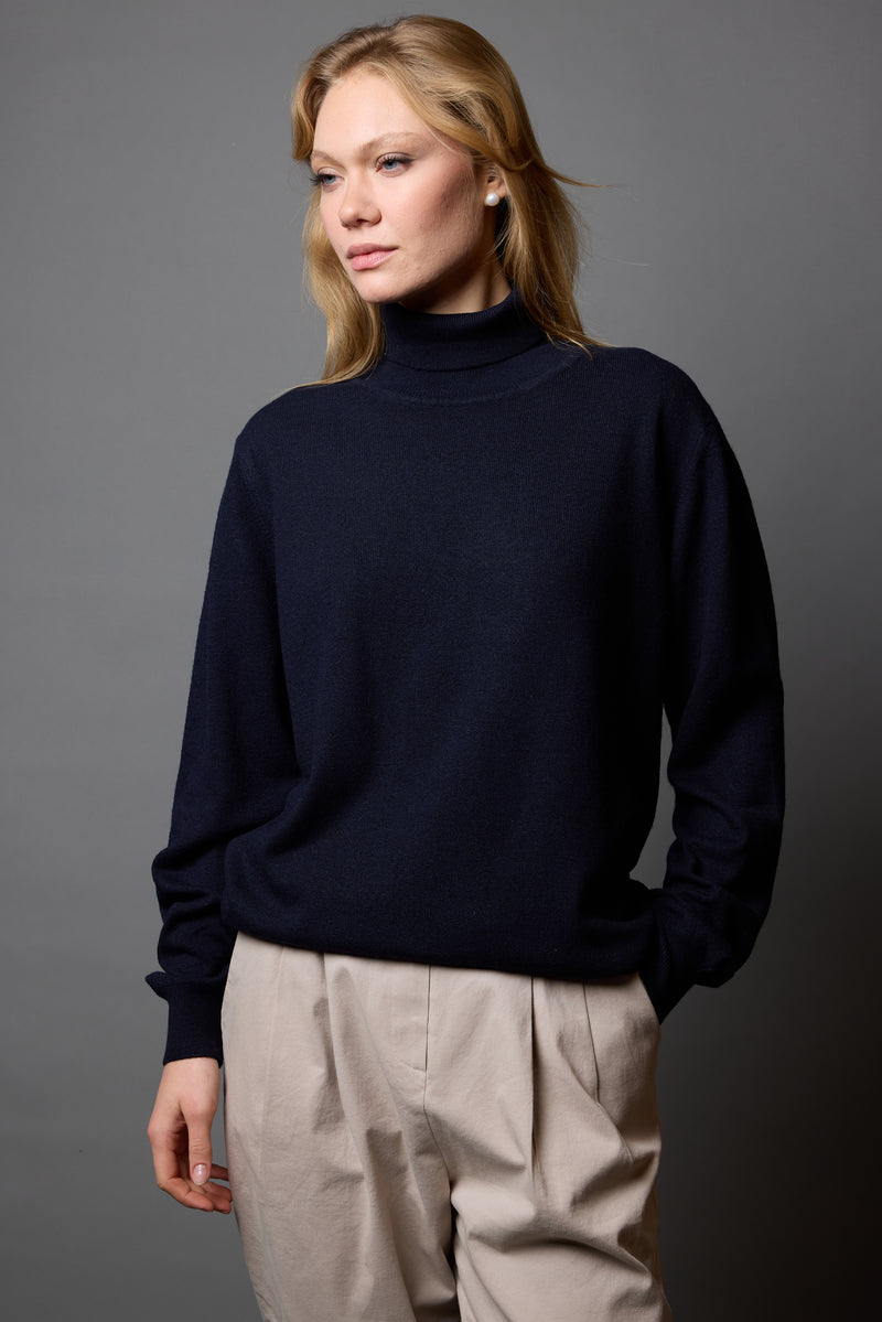YUN YUKSEK YAKA UNISEX KAZAK LACIVERT