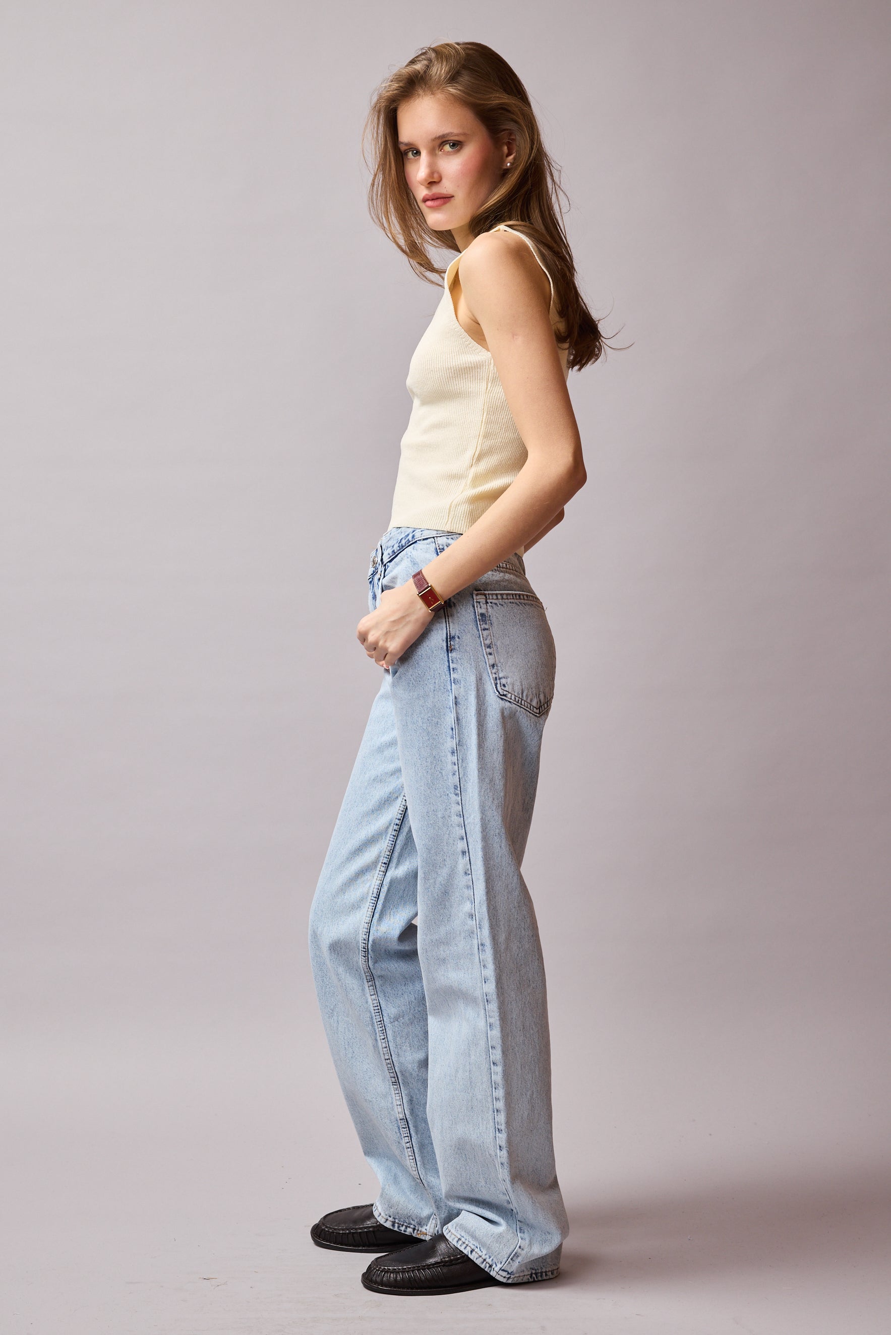 STRAIGHT FIT HIGH WAIST PIECE LEG JEANS LIGHT BLUE