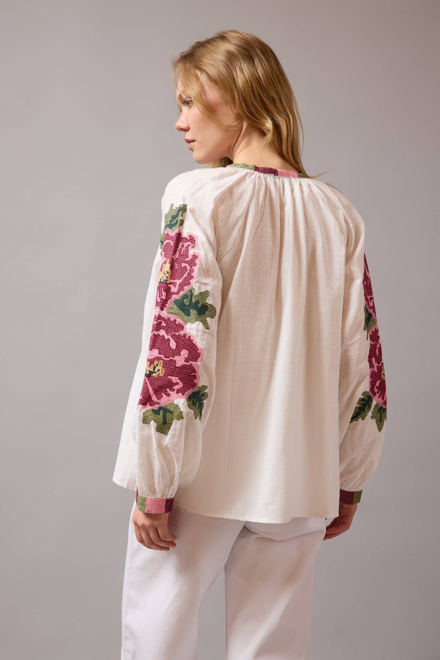 ROSELINE NAKISLI GOMLEK