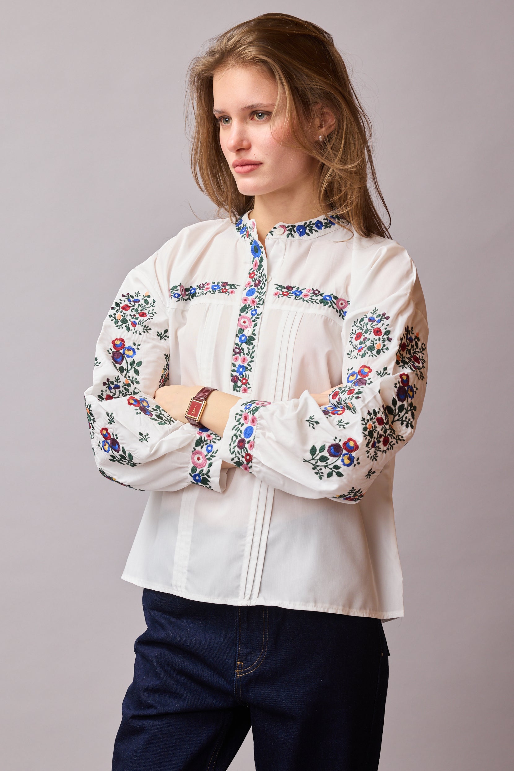 HAKIM YAKA FLORAL NAKISLI BLUZ