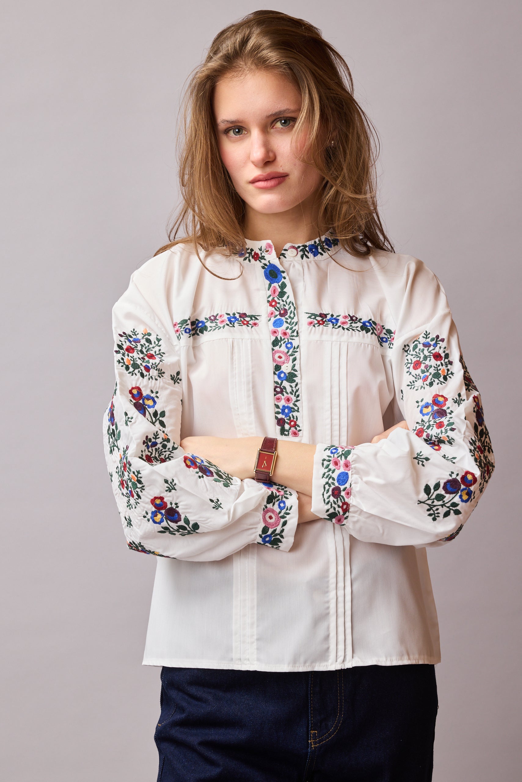 HAKIM YAKA FLORAL NAKISLI BLUZ