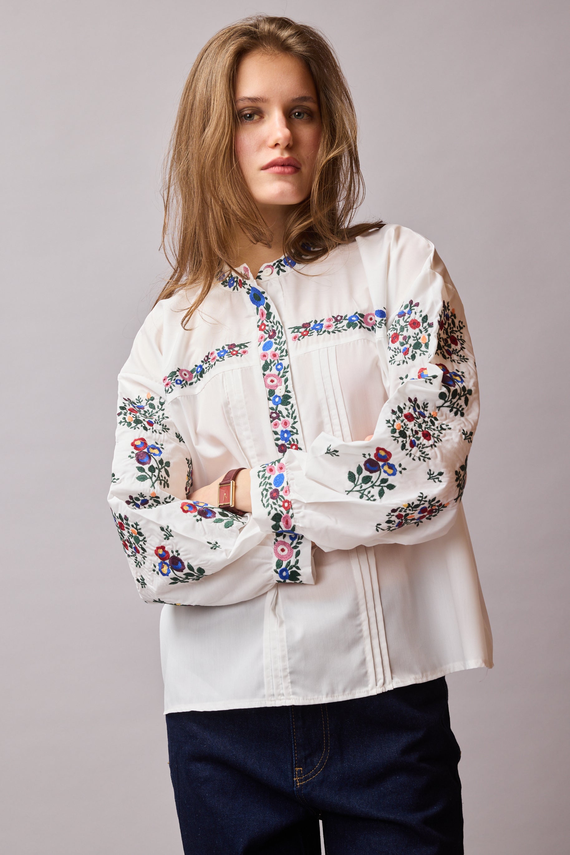 HAKIM YAKA FLORAL NAKISLI BLUZ